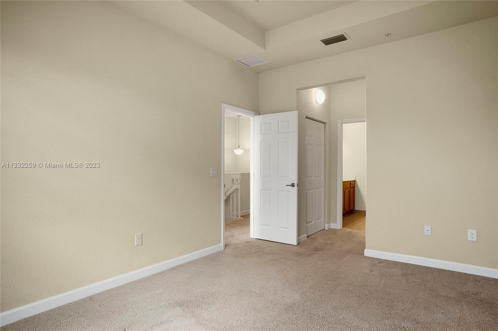 Emerald Creek - Residential Lease