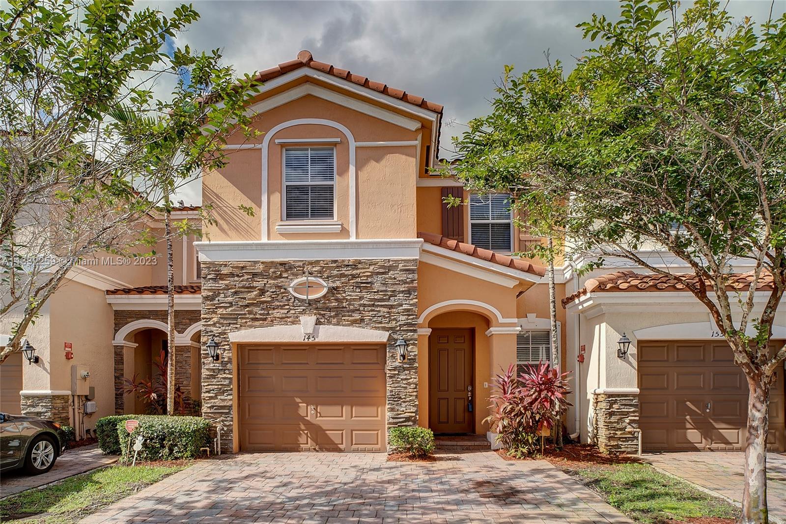 Emerald Creek - Residential Lease