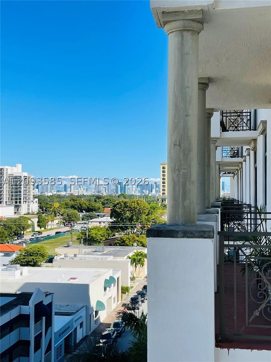 1805 Ponce De Leon Blvd 611