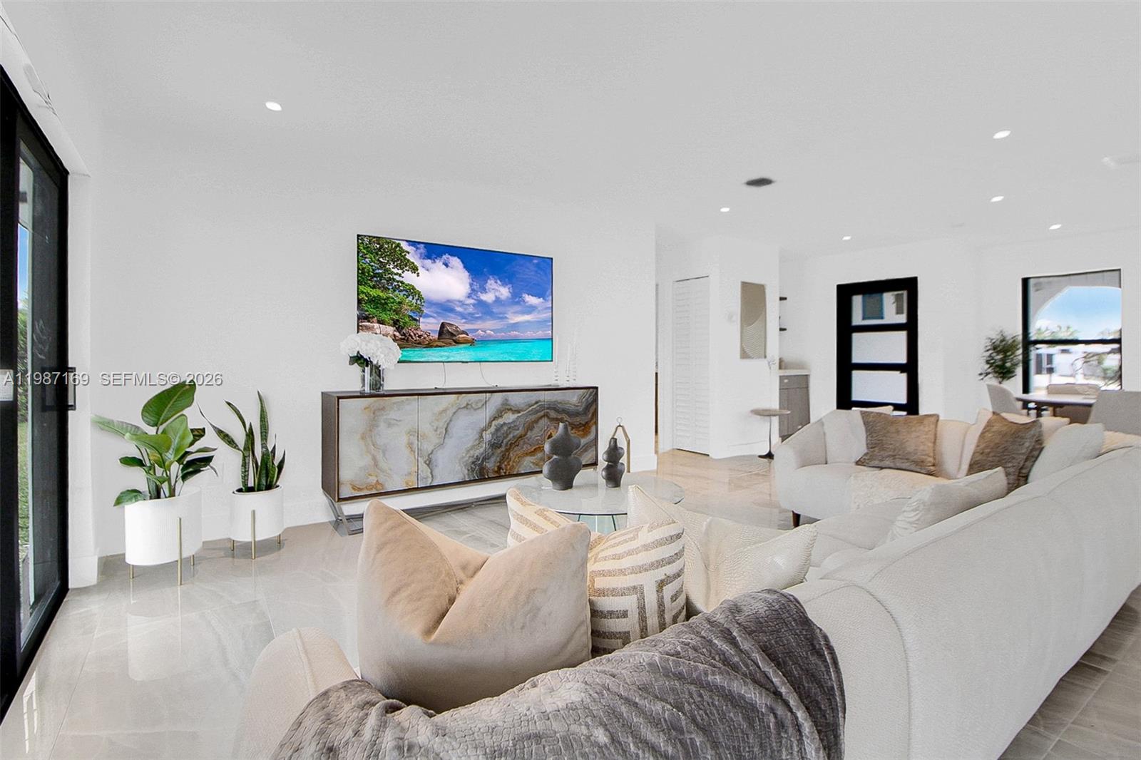 WINSTON PARK UNIT 5 - Residential