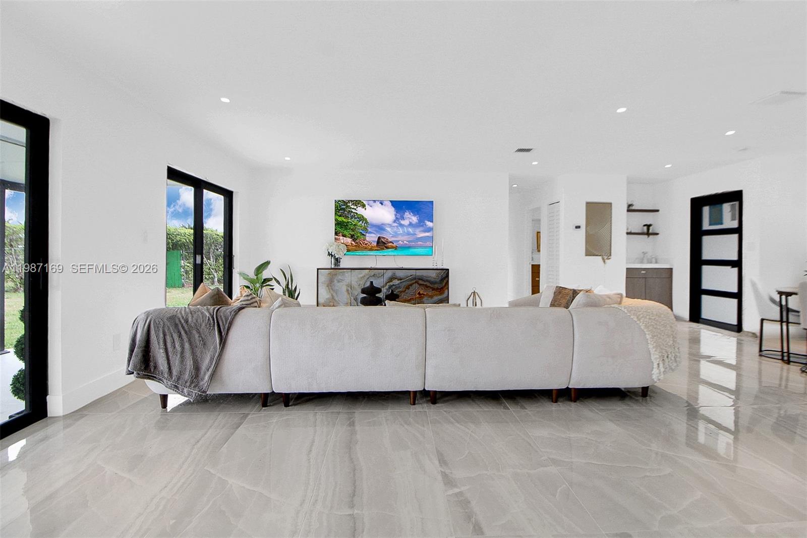 WINSTON PARK UNIT 5 - Residential