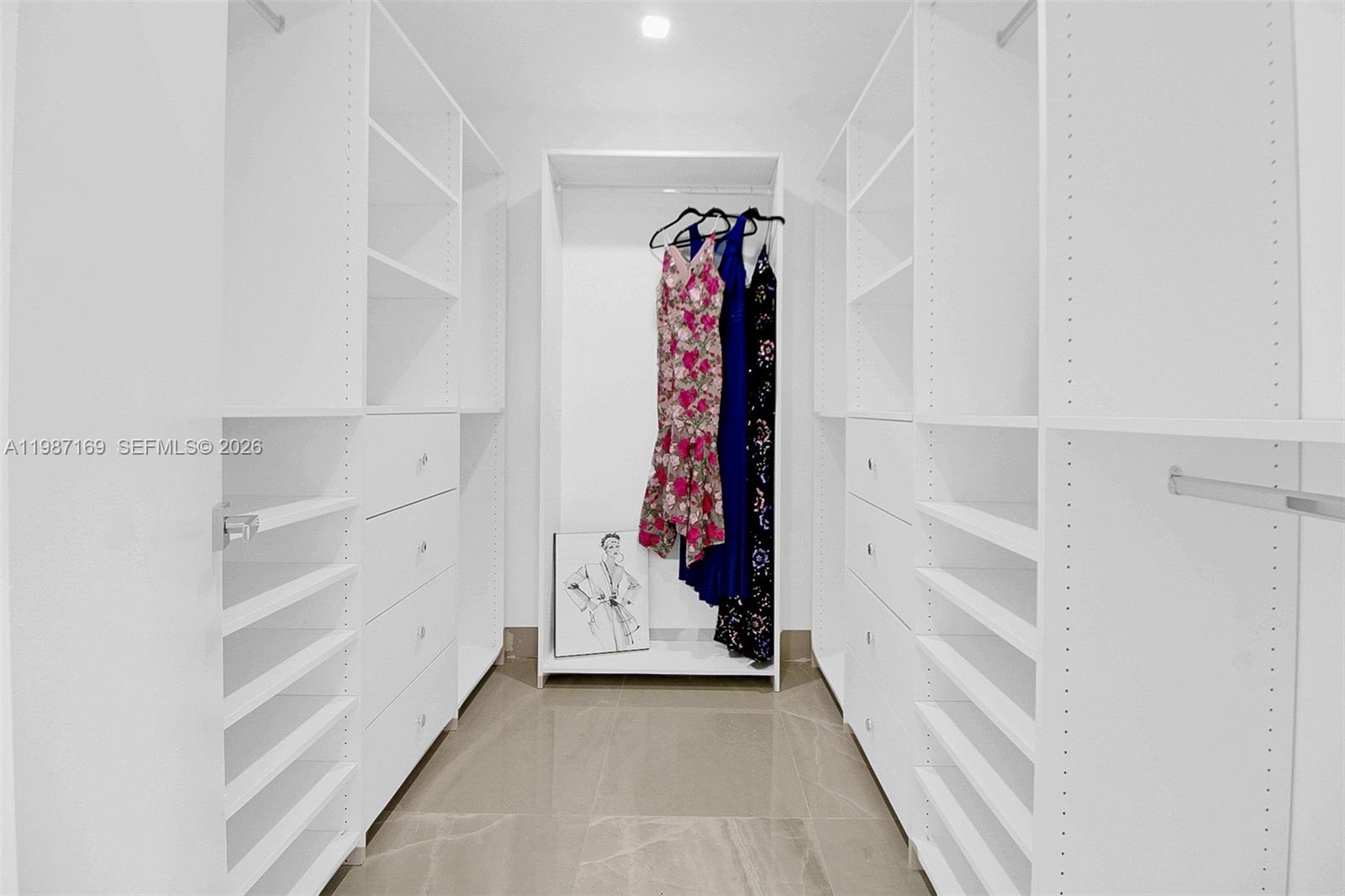 WINSTON PARK UNIT 5 - Residential