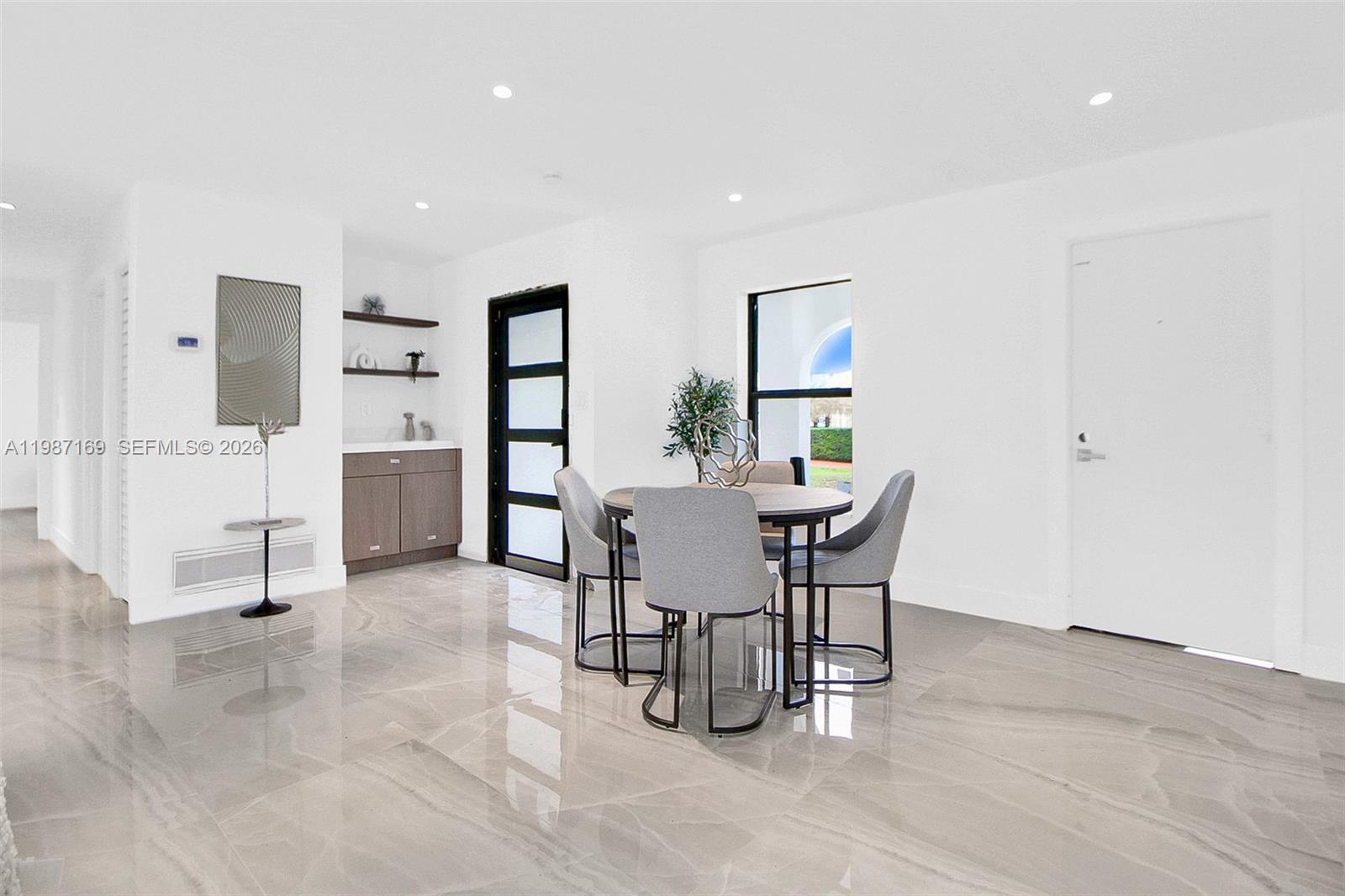 WINSTON PARK UNIT 5 - Residential