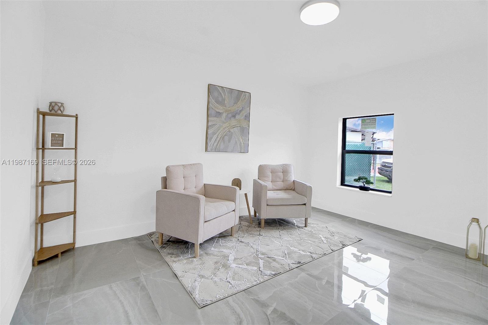 WINSTON PARK UNIT 5 - Residential