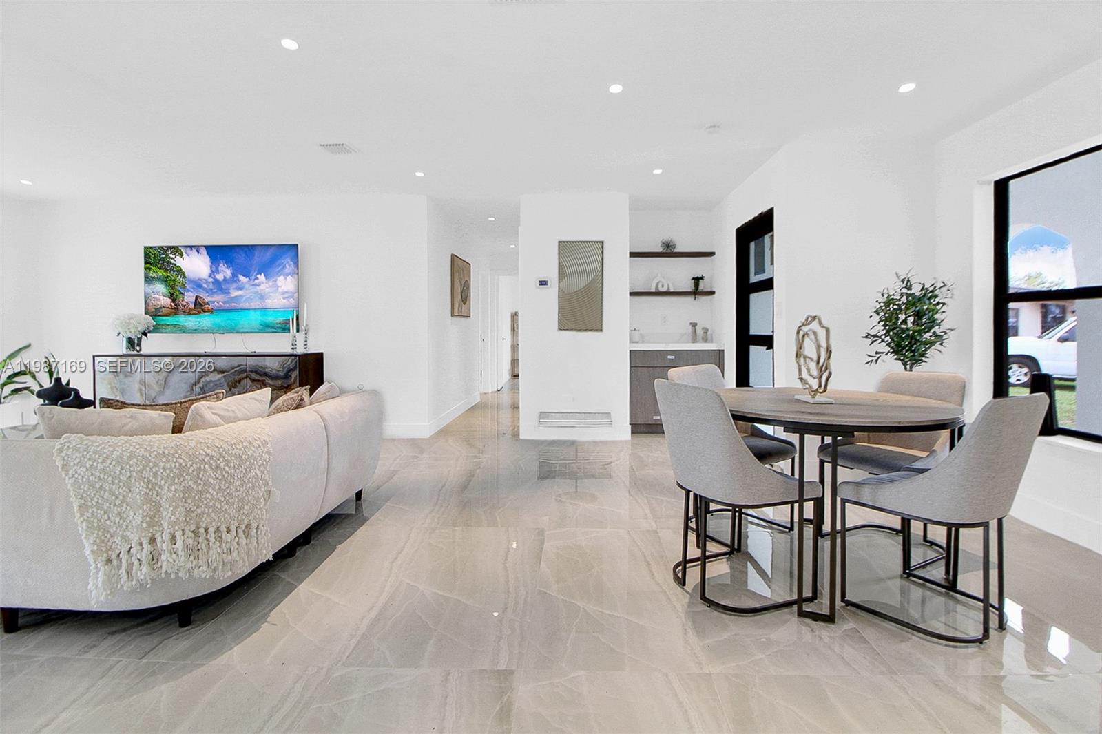 WINSTON PARK UNIT 5 - Residential