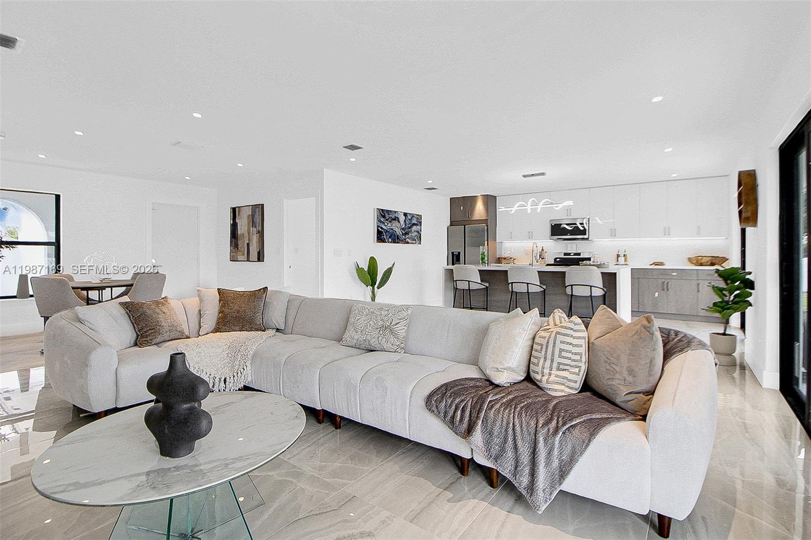 WINSTON PARK UNIT 5 - Residential