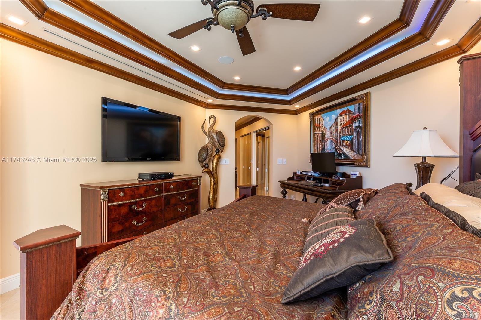 OCEANIA III CONDO - Residential