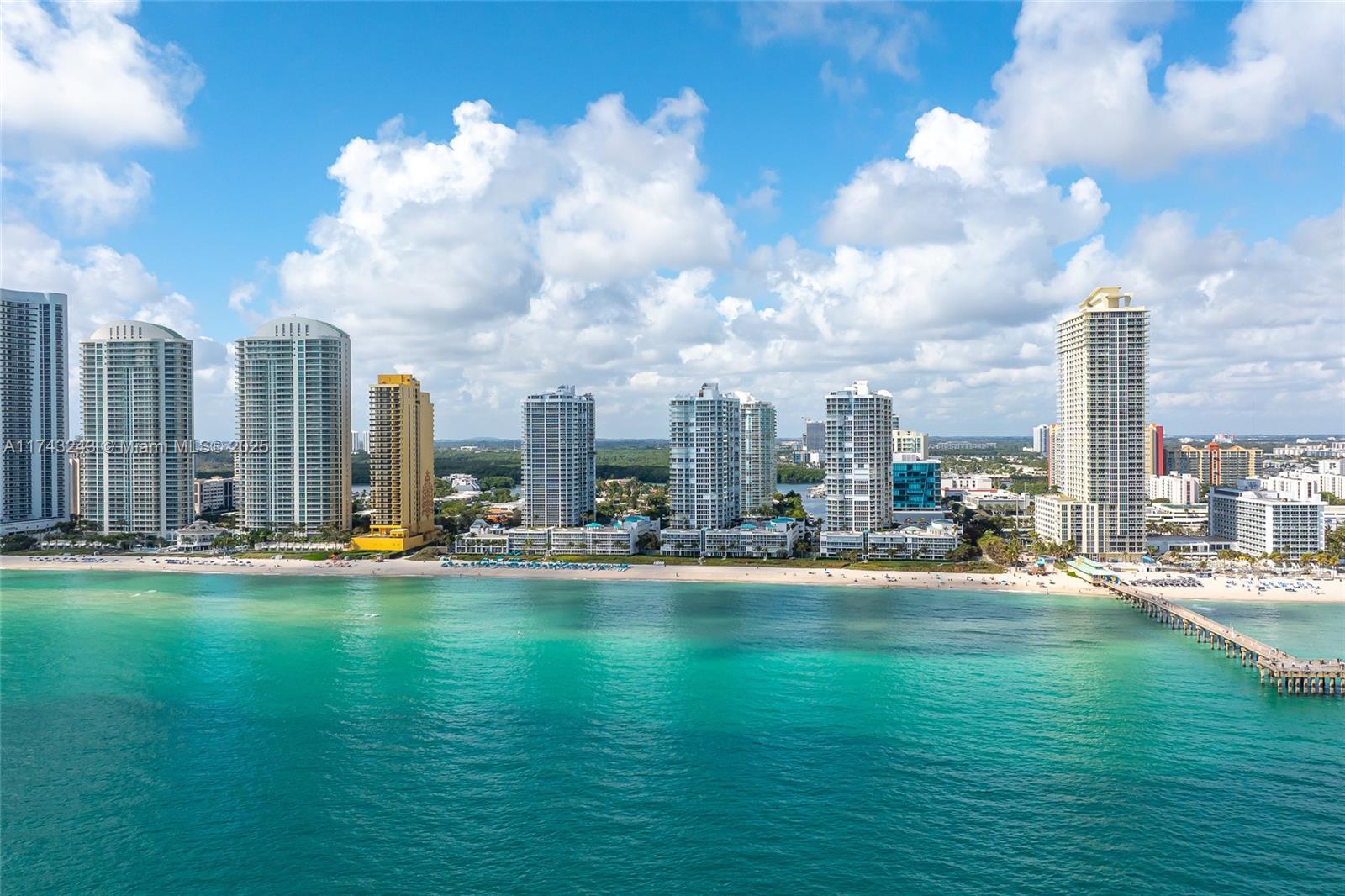 OCEANIA III CONDO - Residential