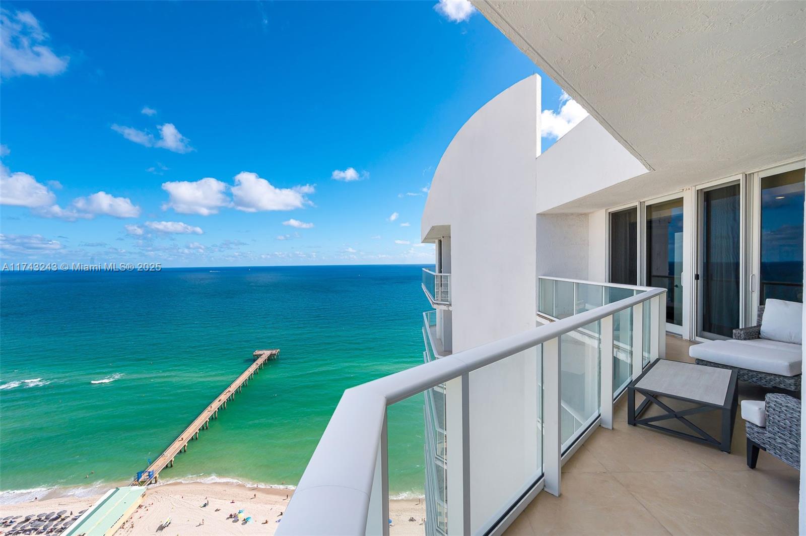 Property for Sale at 16485 Collins Ave Os35c, Sunny Isles Beach, Miami-Dade County, Florida - Bedrooms: 2 
Bathrooms: 2  - $1,400,000