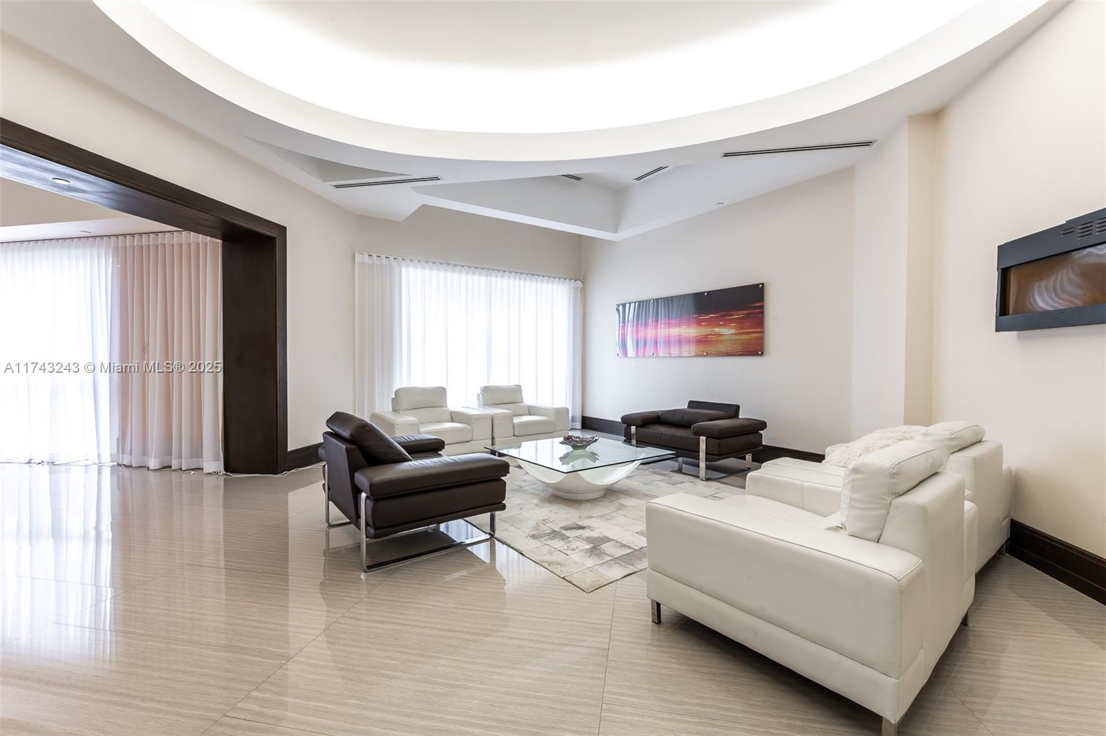 OCEANIA III CONDO - Residential