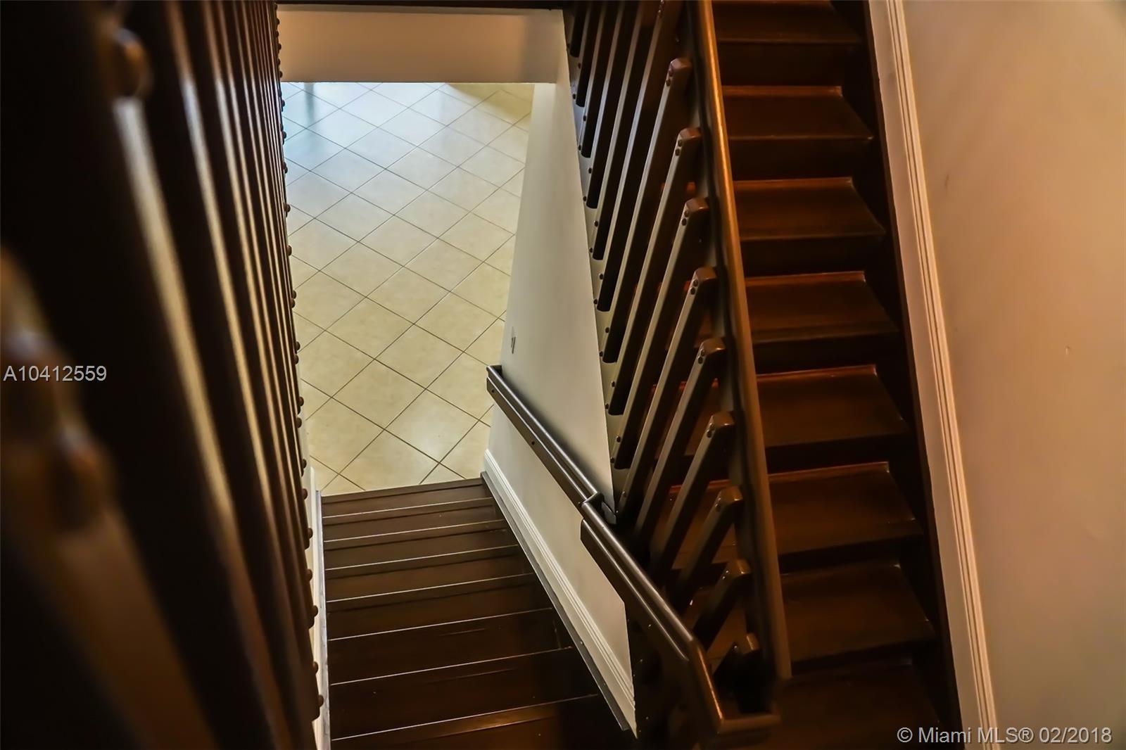 TRELLIS AT BAYSHORE - Residential