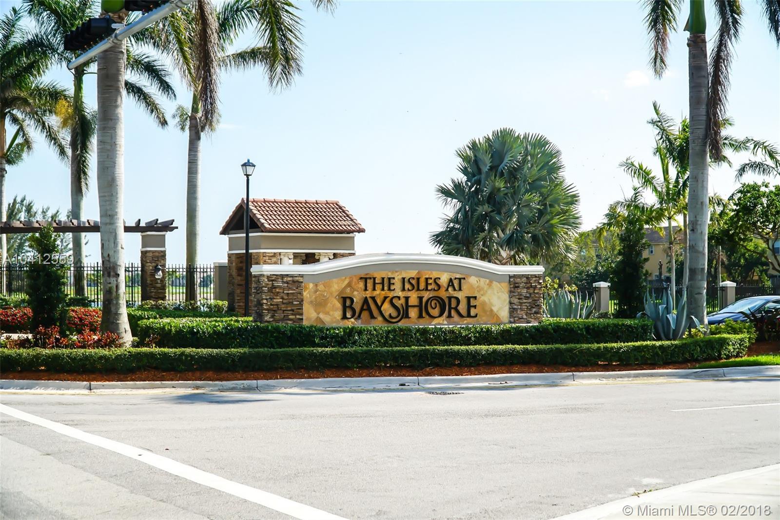 TRELLIS AT BAYSHORE - Residential