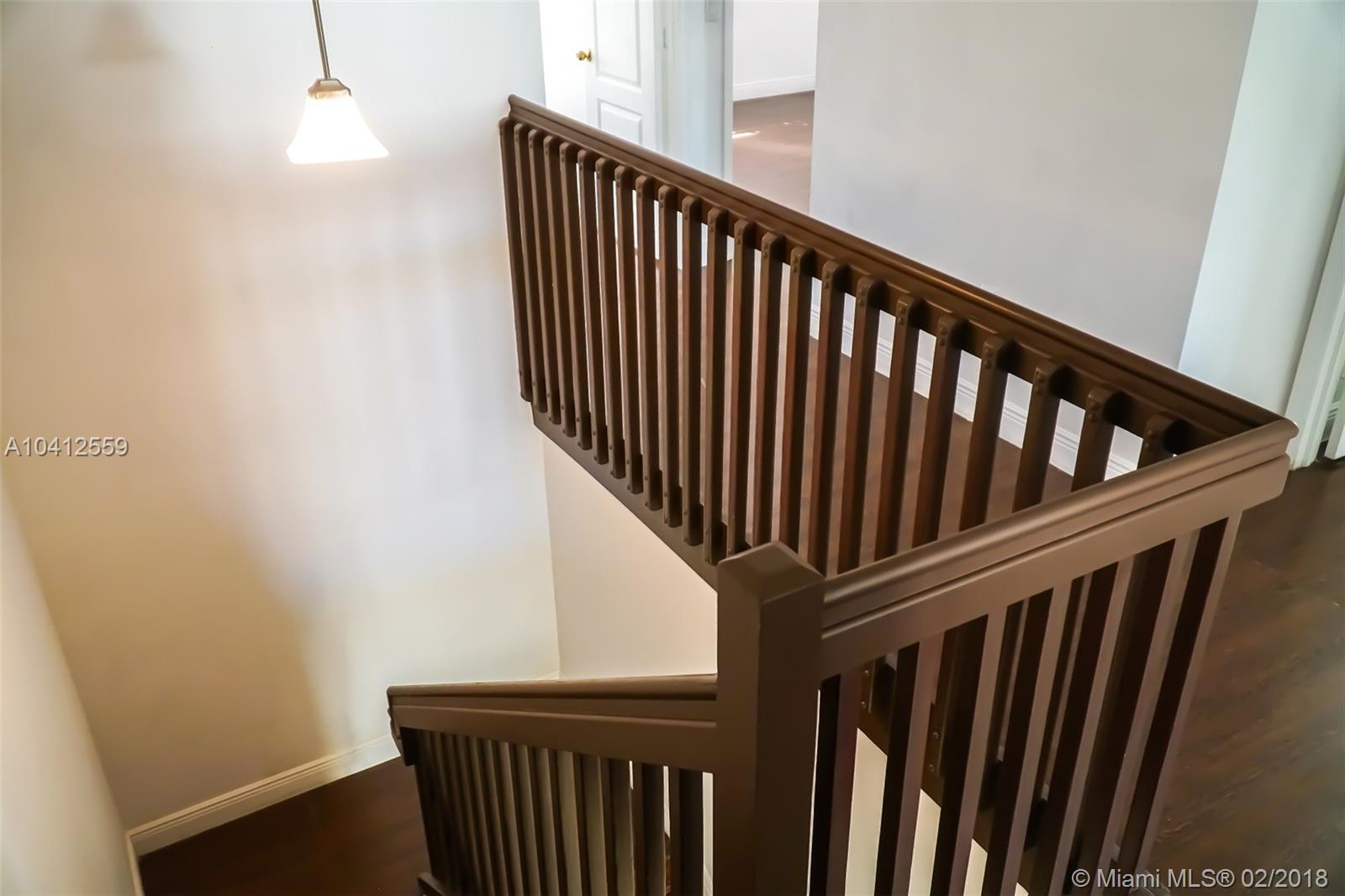 TRELLIS AT BAYSHORE - Residential