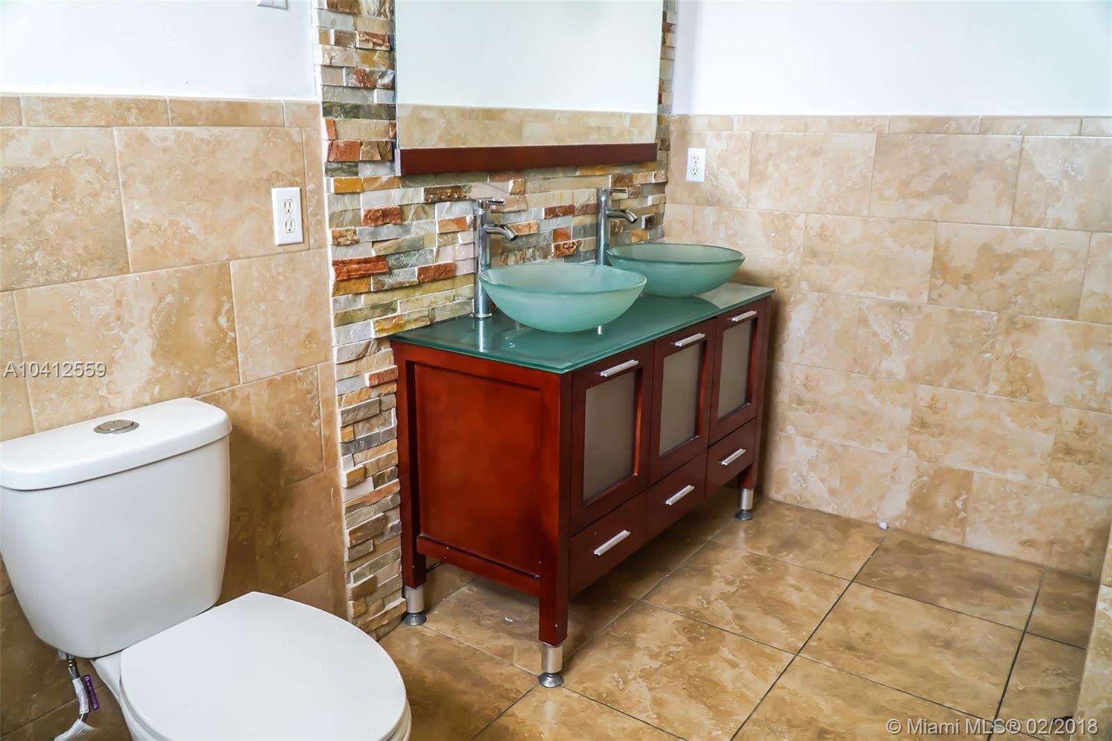 TRELLIS AT BAYSHORE - Residential