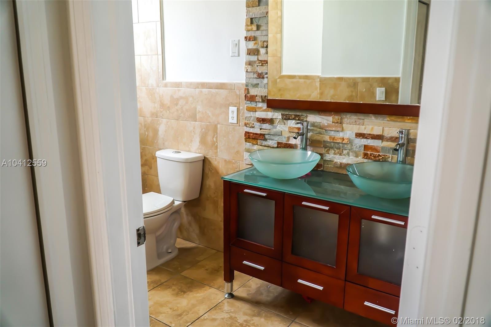 TRELLIS AT BAYSHORE - Residential