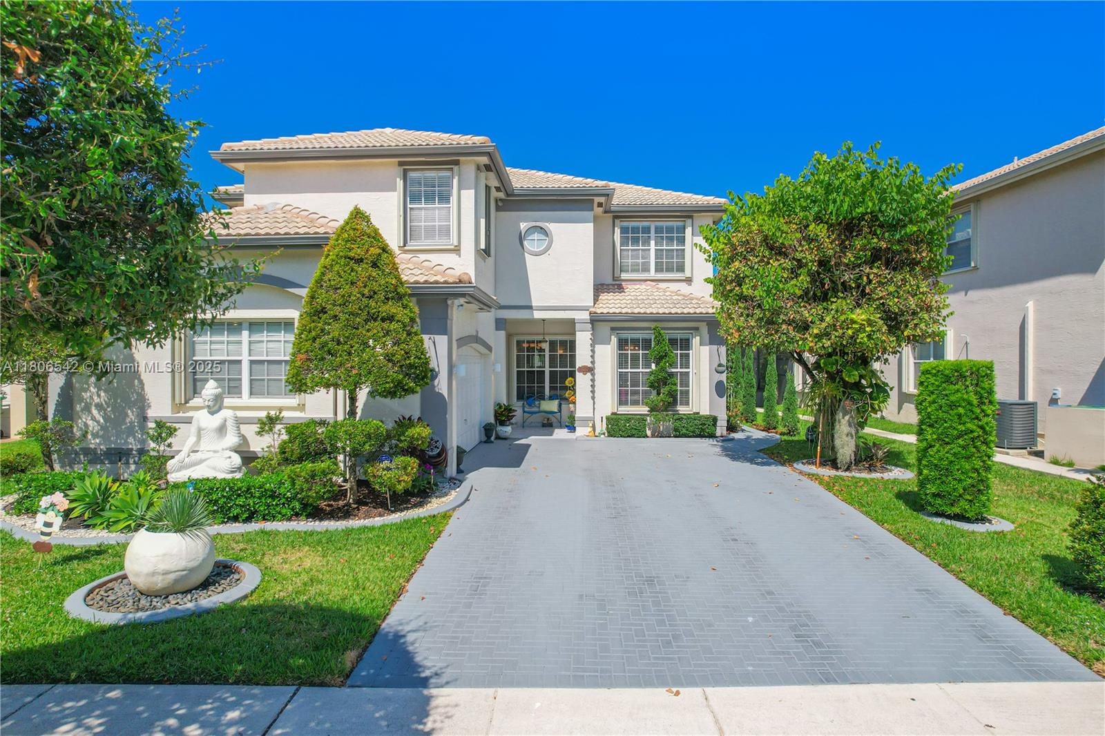 Property for Sale at 4604 Sw 132nd Ave, Miramar, Broward County, Florida - Bedrooms: 5 
Bathrooms: 4  - $879,000