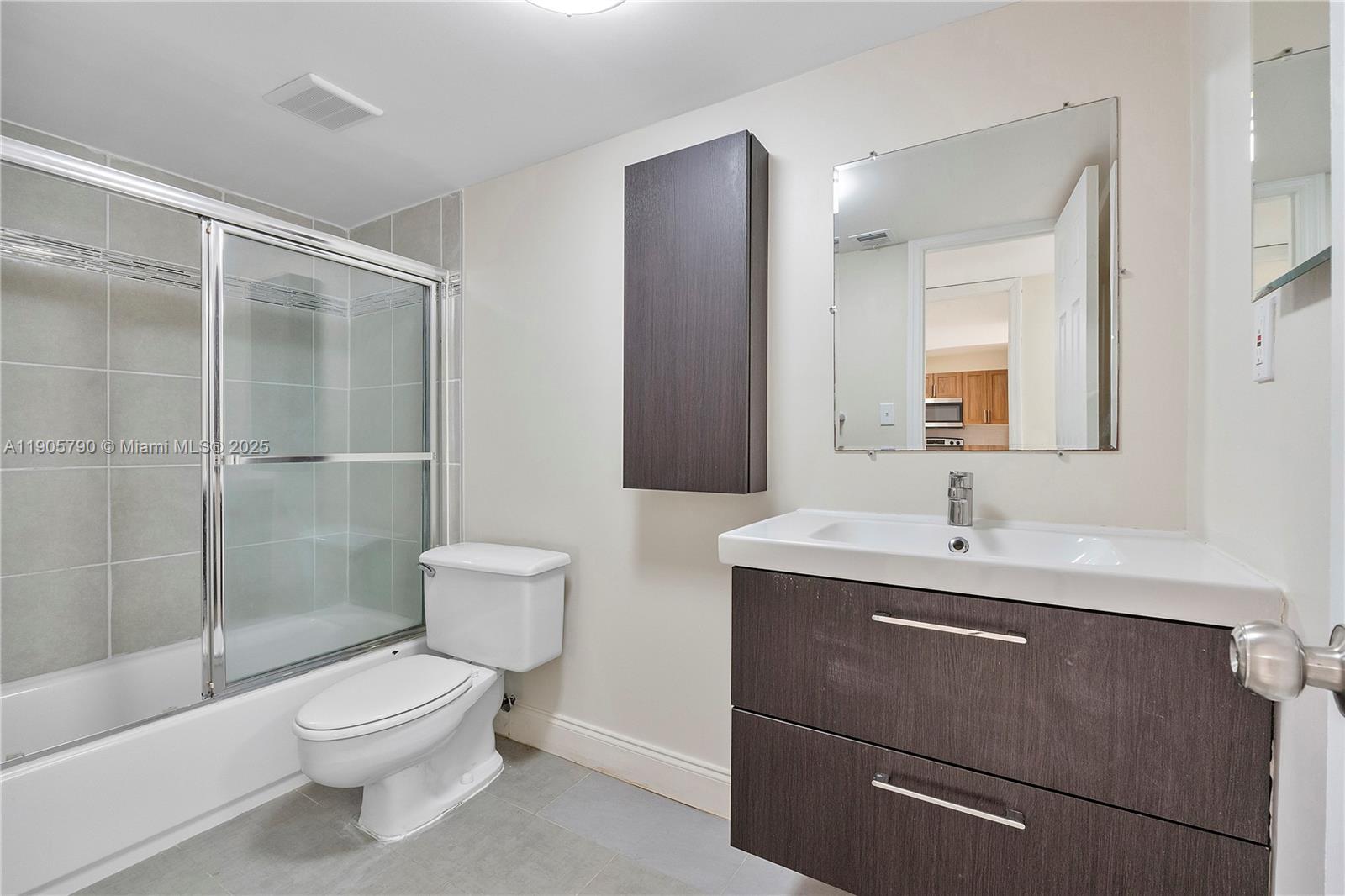 SOMERSET LAKES CONDO - Residential Lease