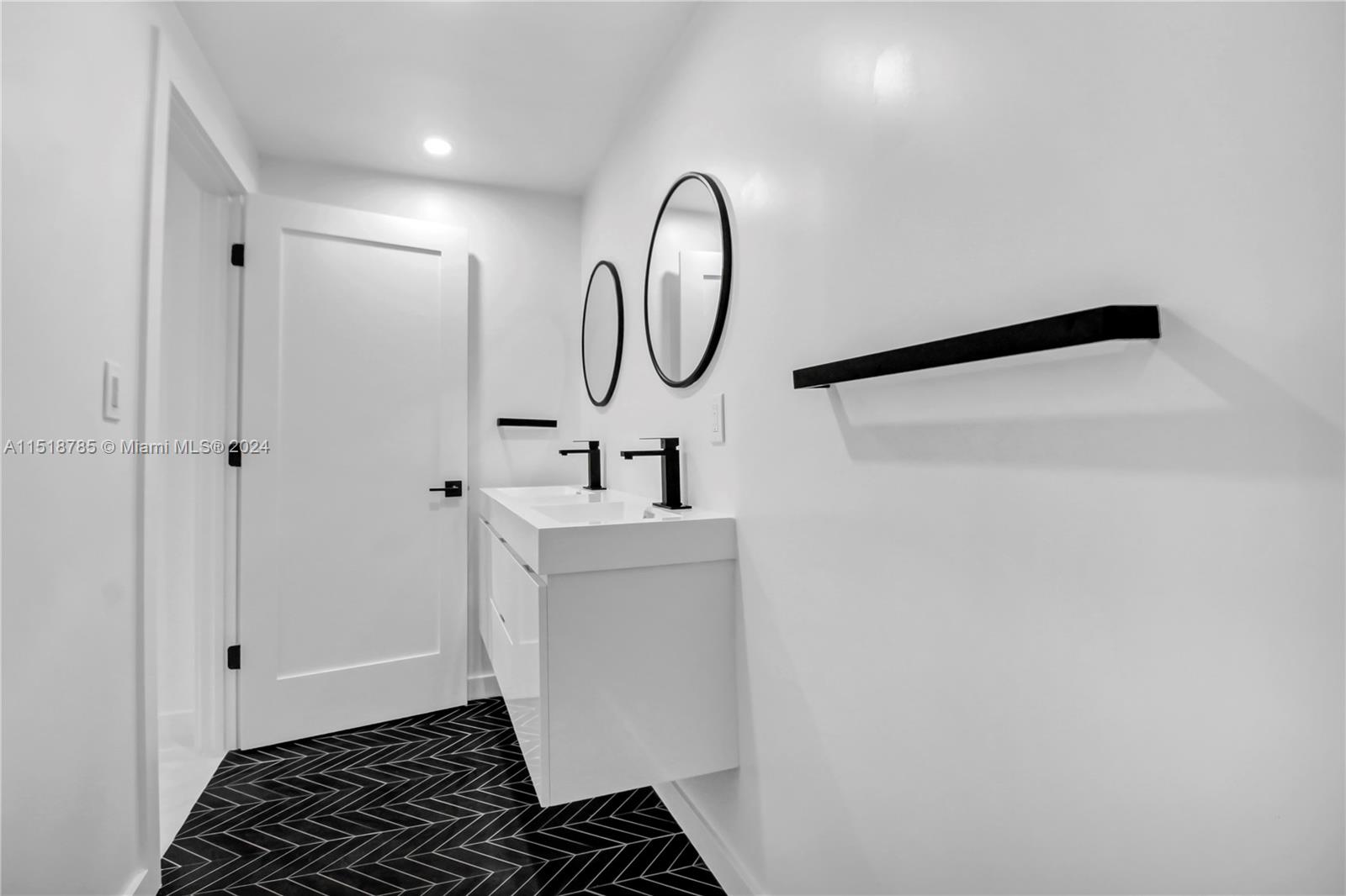 NAUTILUS - Residential