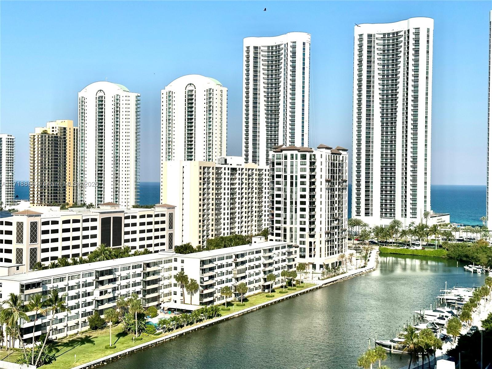 500 Bayview Dr 1531, Sunny Isles Beach, Miami-Dade County, Florida - 2 Bedrooms  
2 Bathrooms - 