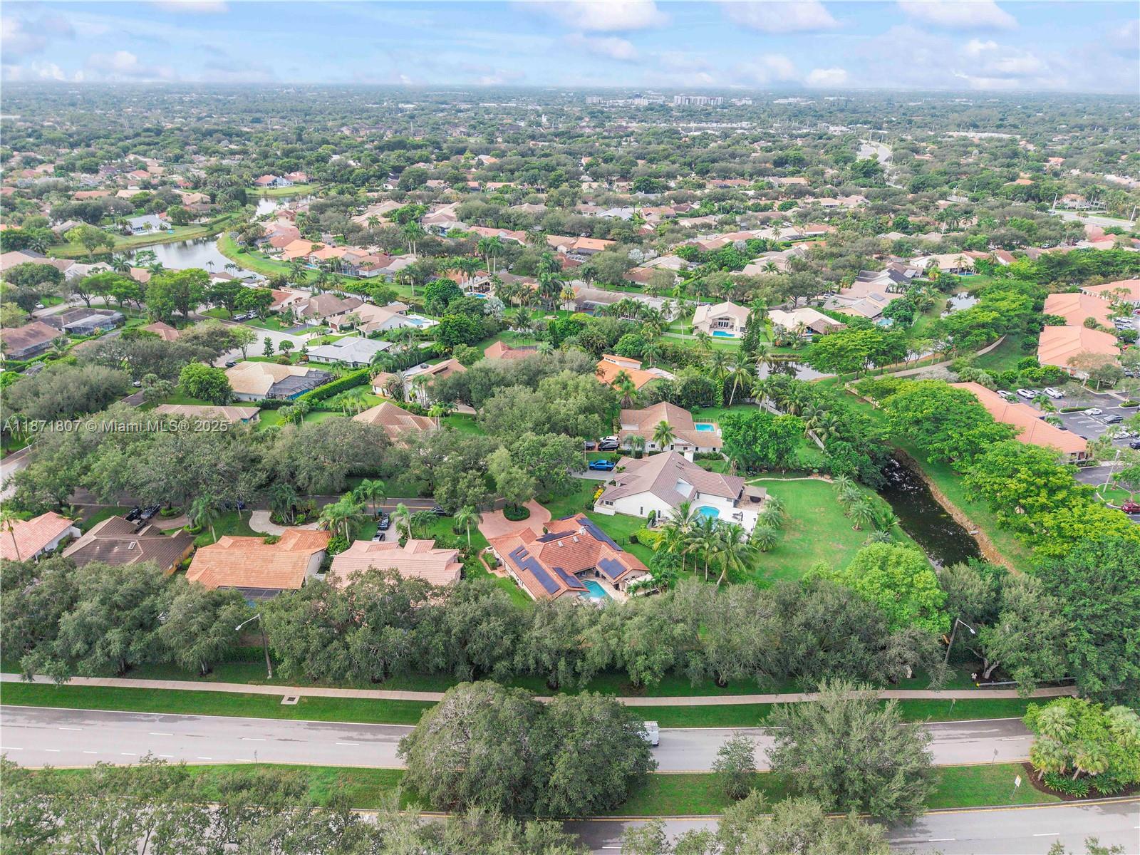 PINE RIDGE - Residential