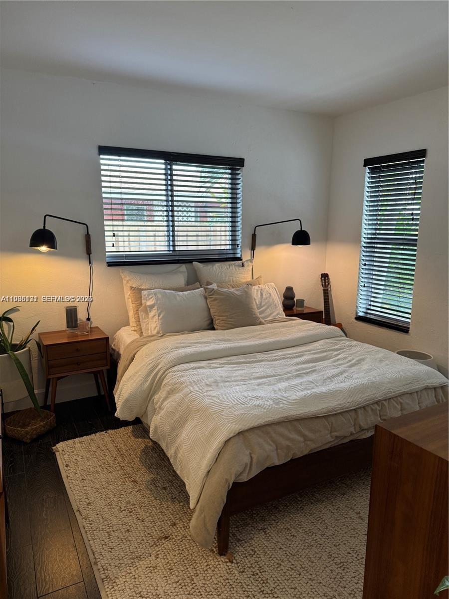 VICTORIA PALMS CONDO - Residential Lease