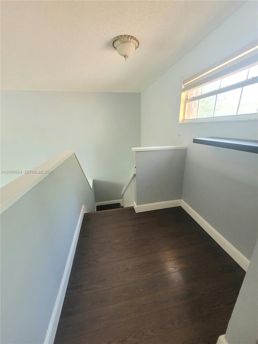 MARBELLA PARK - Residential Lease