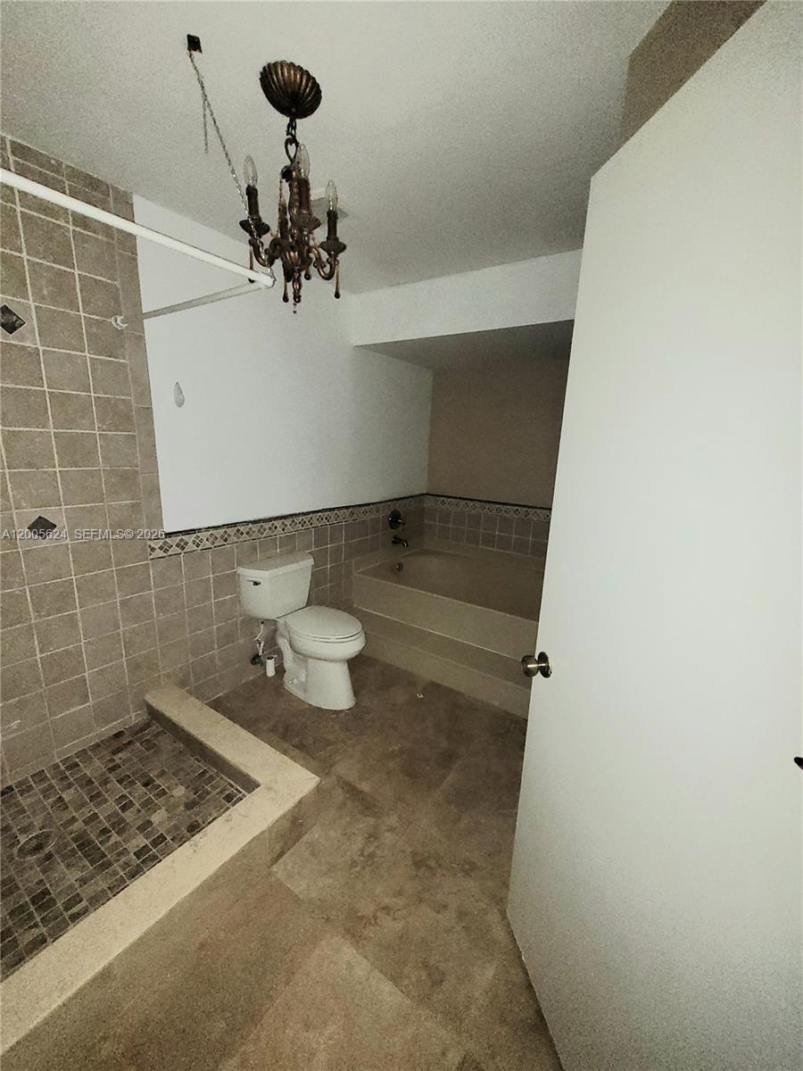 MARBELLA PARK - Residential Lease