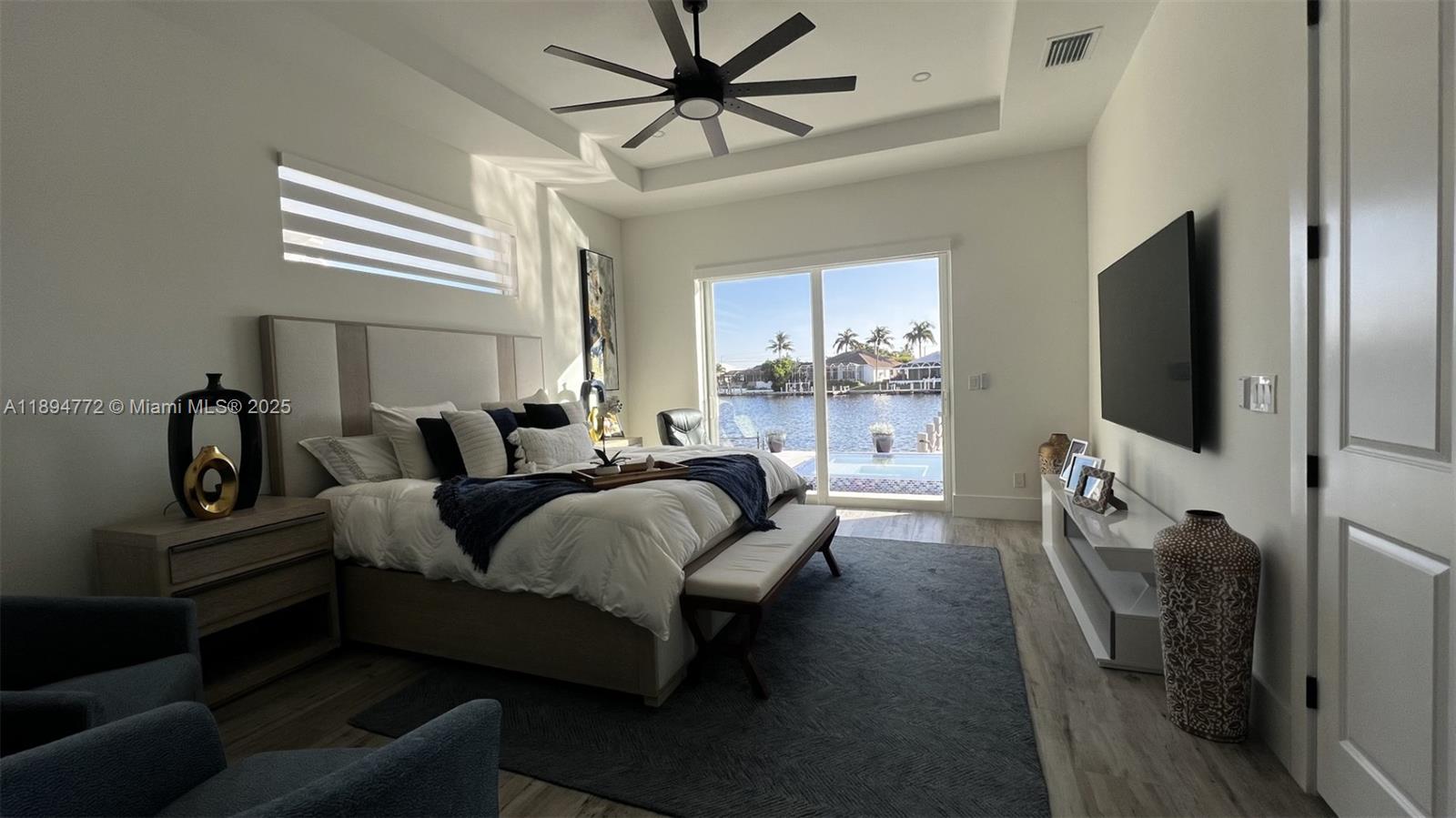774900 - MARCO BEACH UNIT - Residential