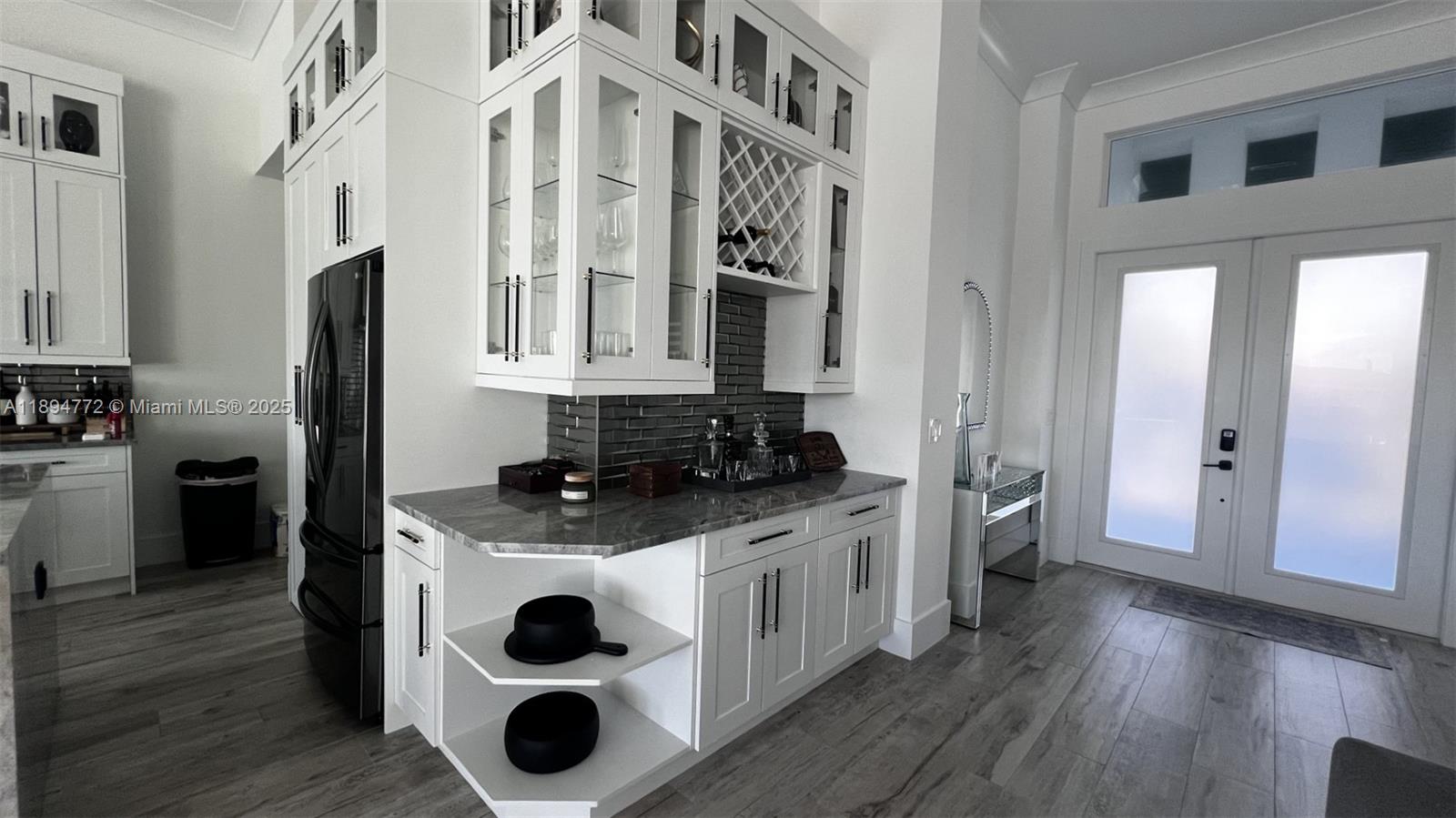 774900 - MARCO BEACH UNIT - Residential