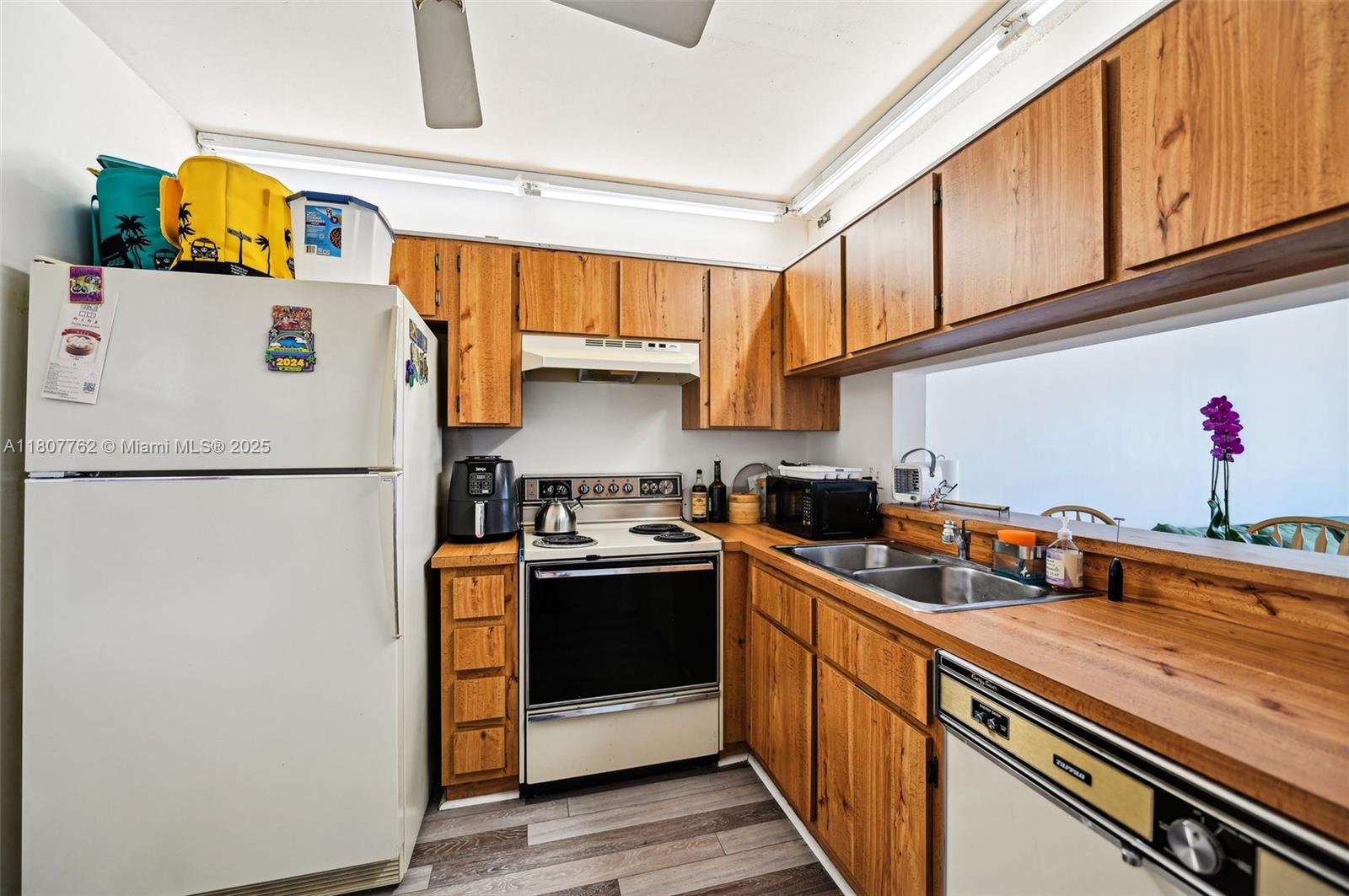 BRITTANY COURT CONDO - Residential
