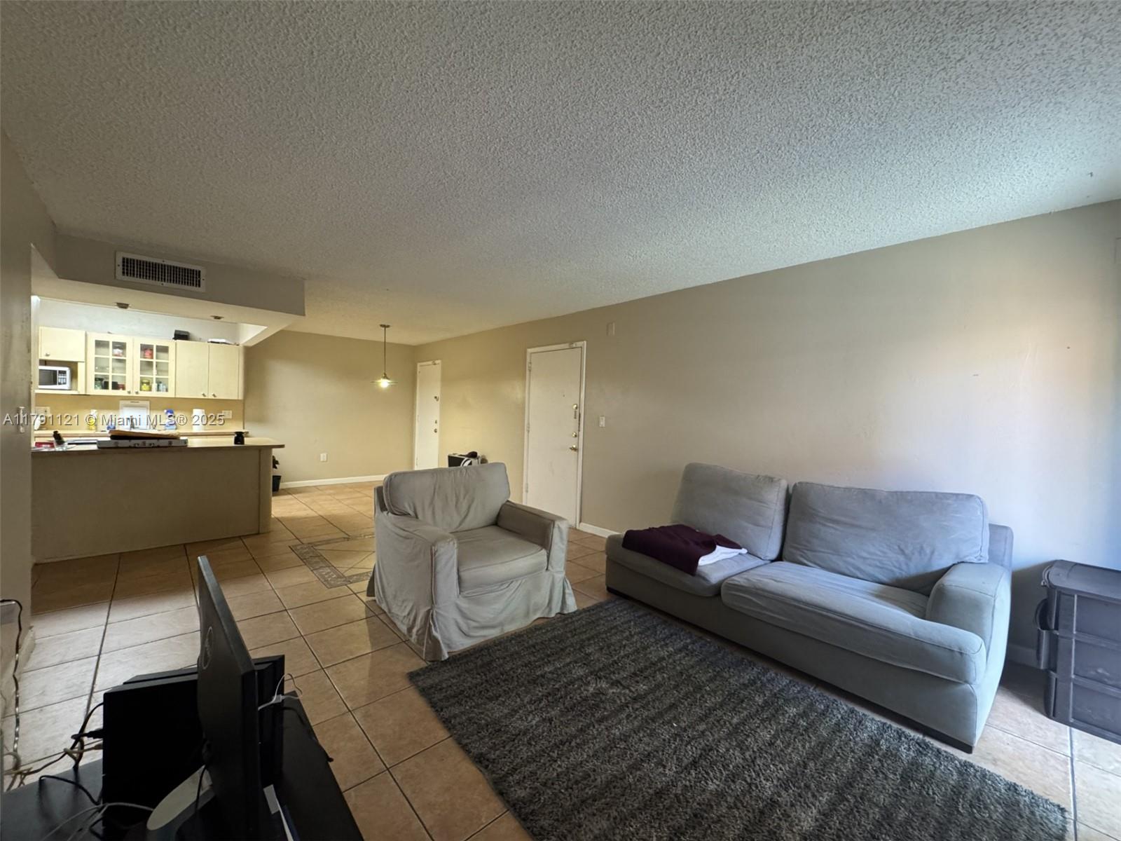7221 Miami Lakes Dr A21