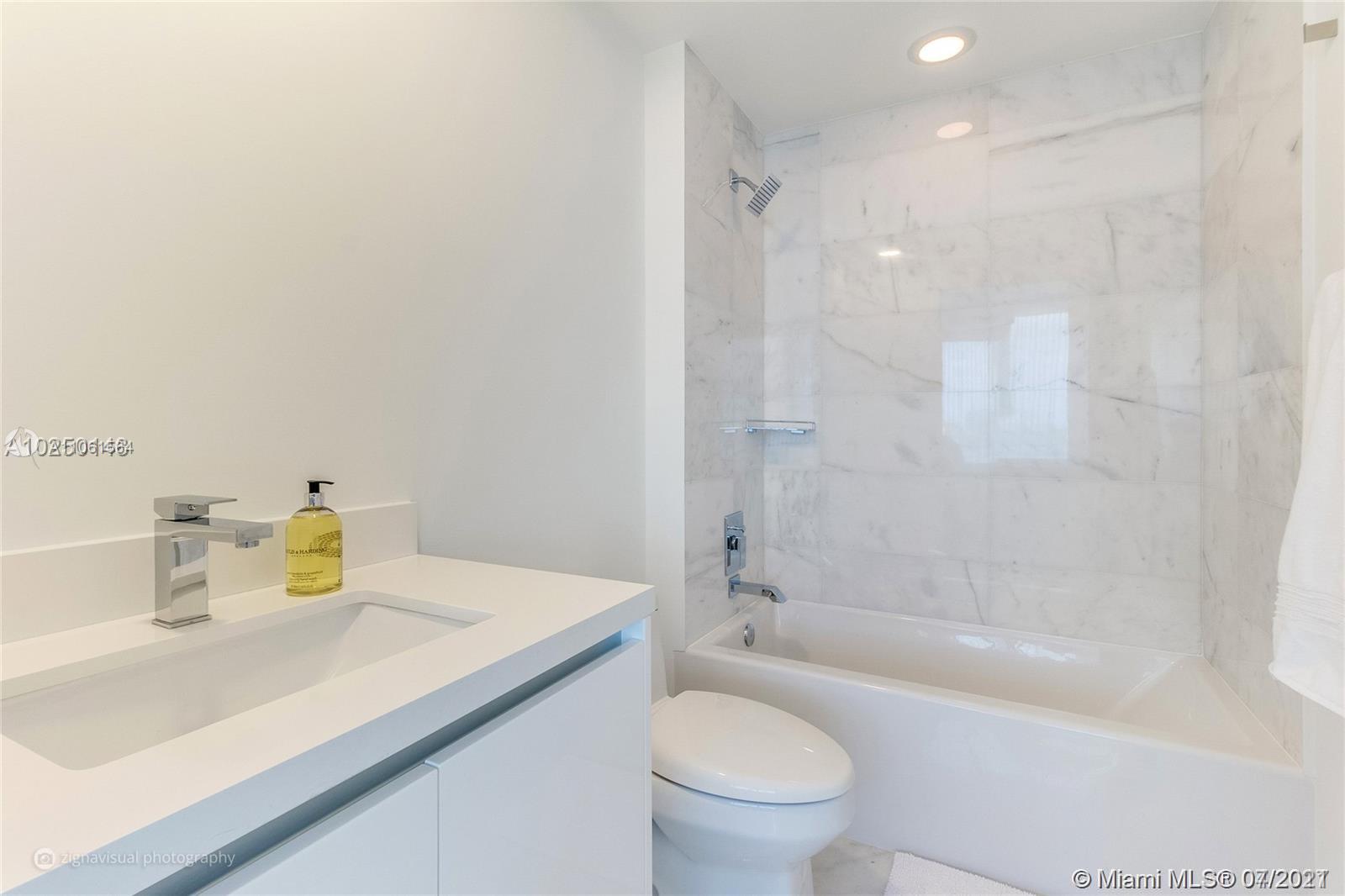 ONE OCEAN - Residential