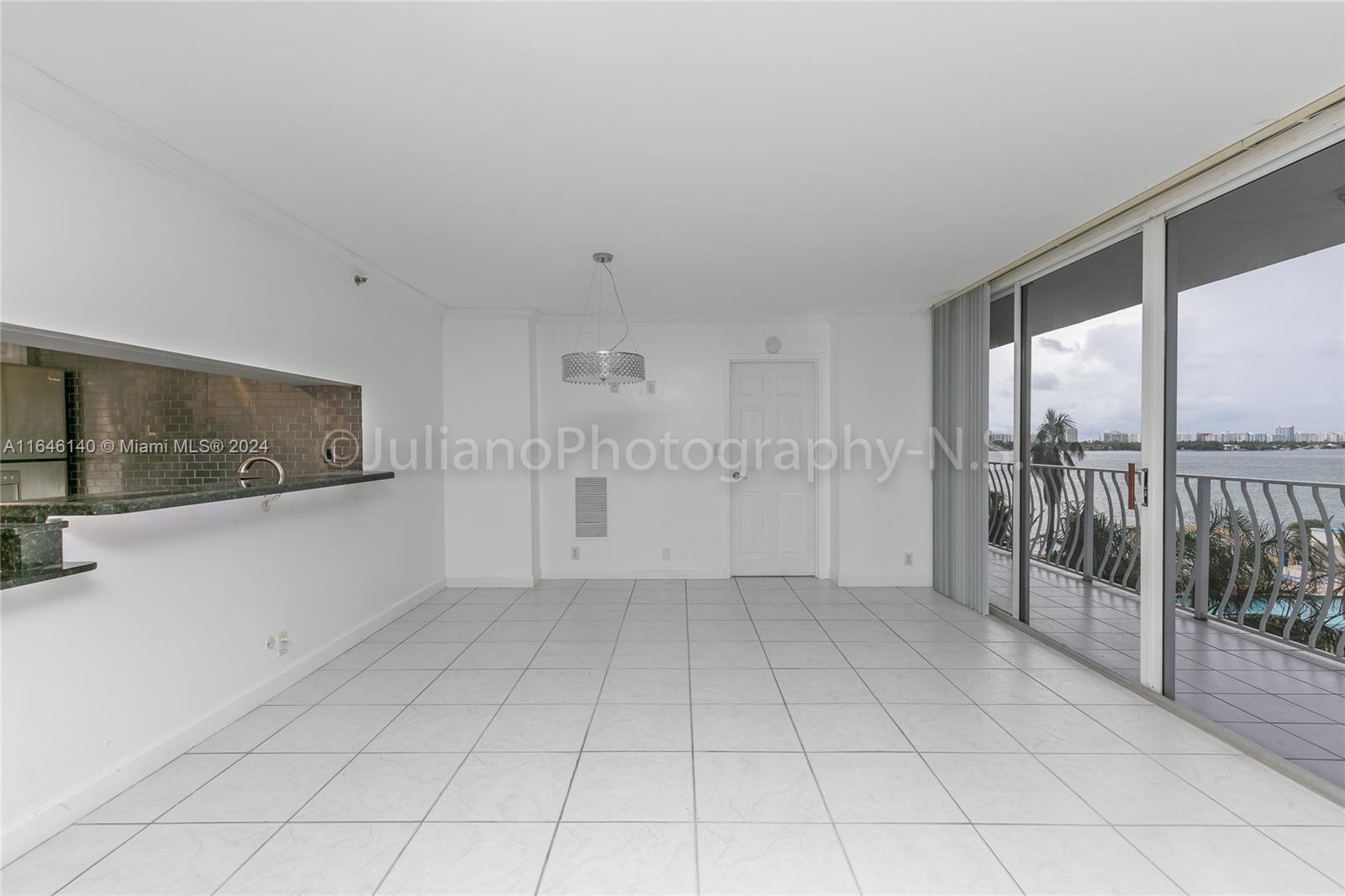 Property for Sale at 7601 E Treasure Dr 824, North Bay Village, Miami-Dade County, Florida - Bedrooms: 2 
Bathrooms: 2  - $395,000