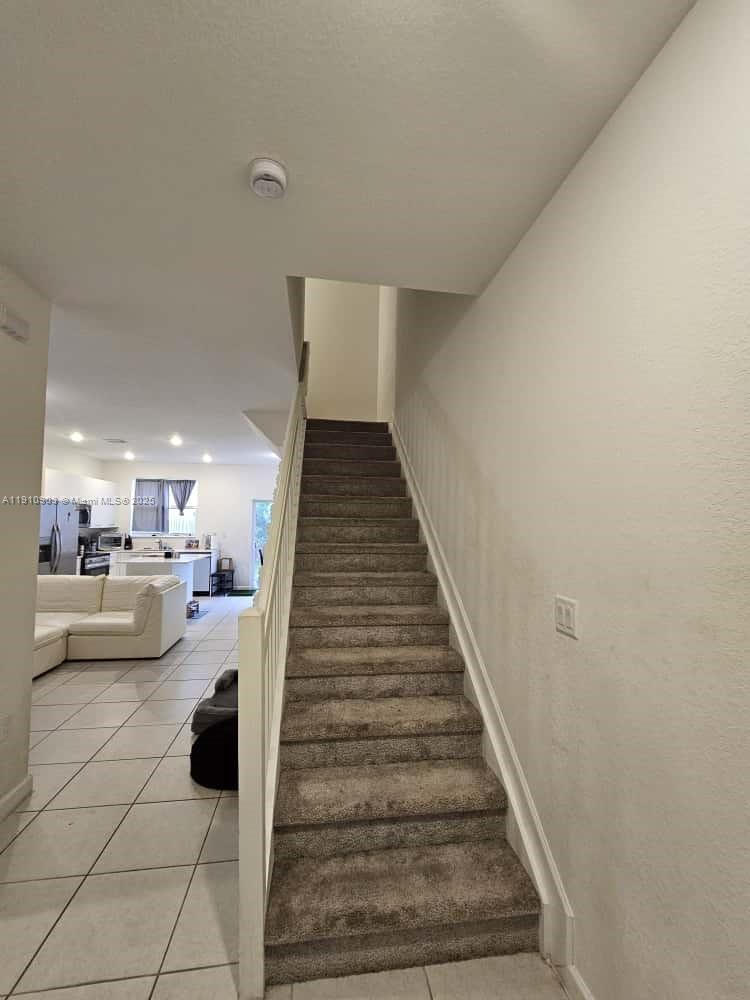 GOLF PARK SEC 1 - Residential Lease