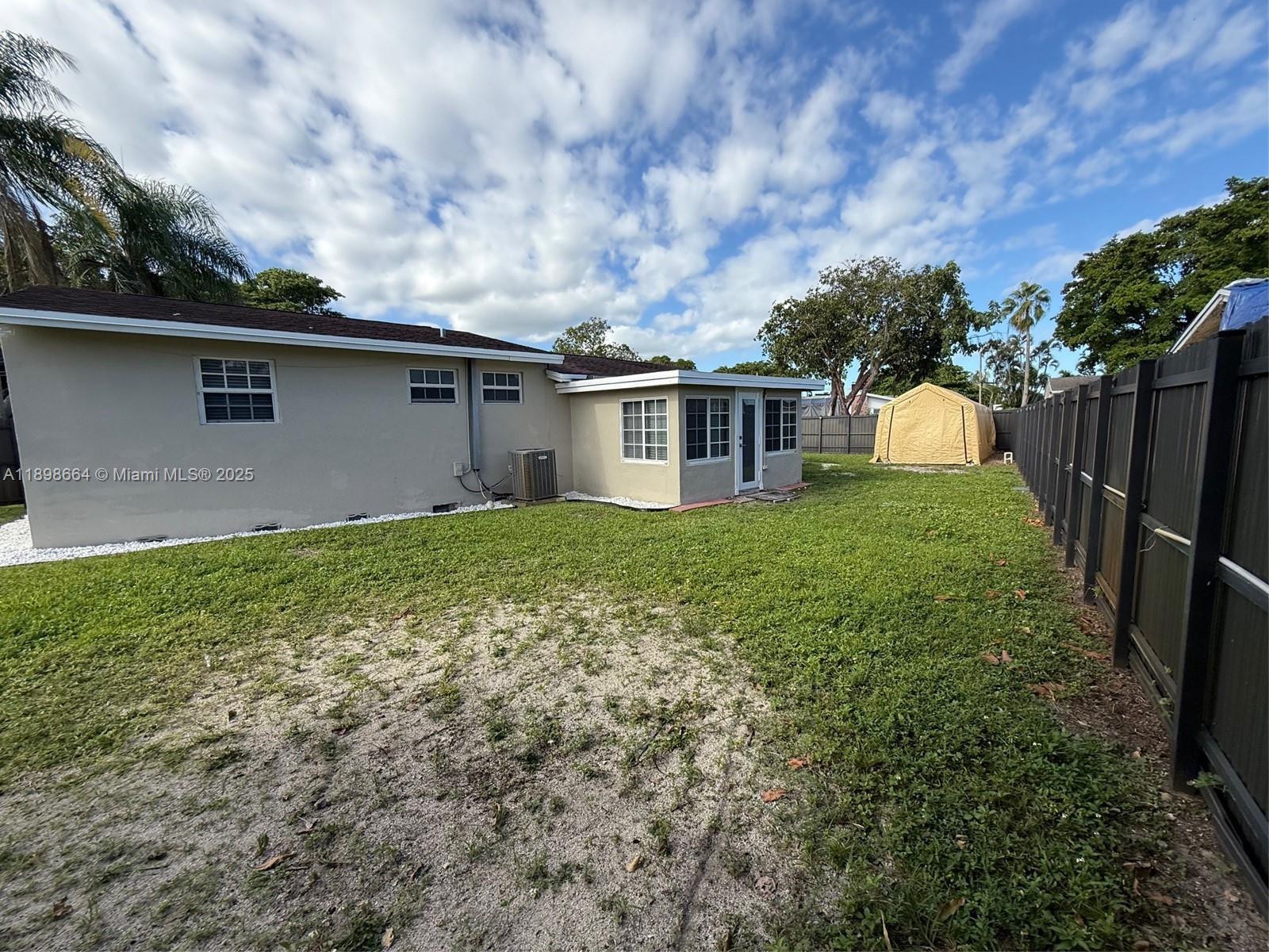 BROADVIEW PARK SEC 3 - Residential Lease