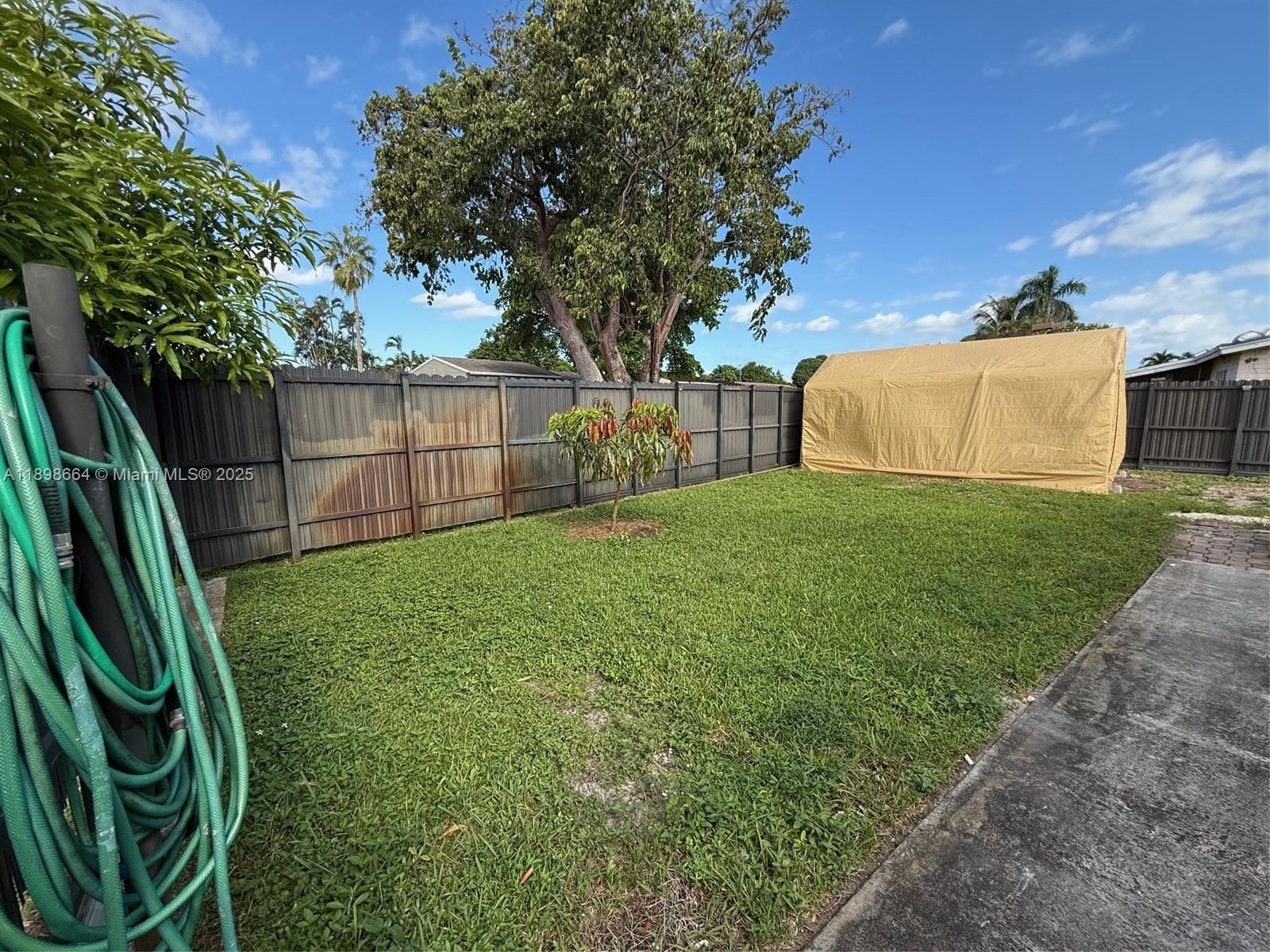 BROADVIEW PARK SEC 3 - Residential Lease