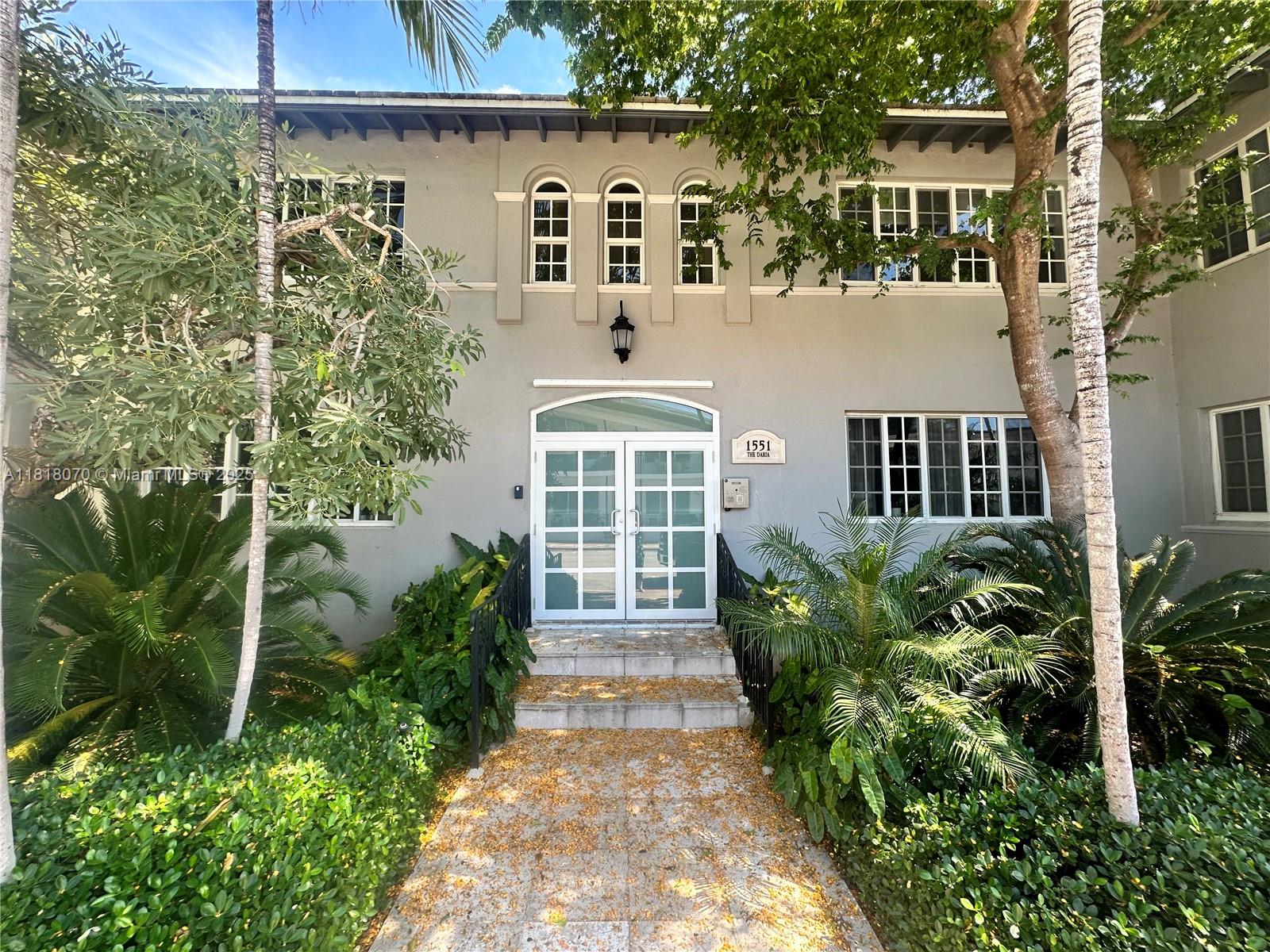 THE DARIA CONDO - Residential Lease