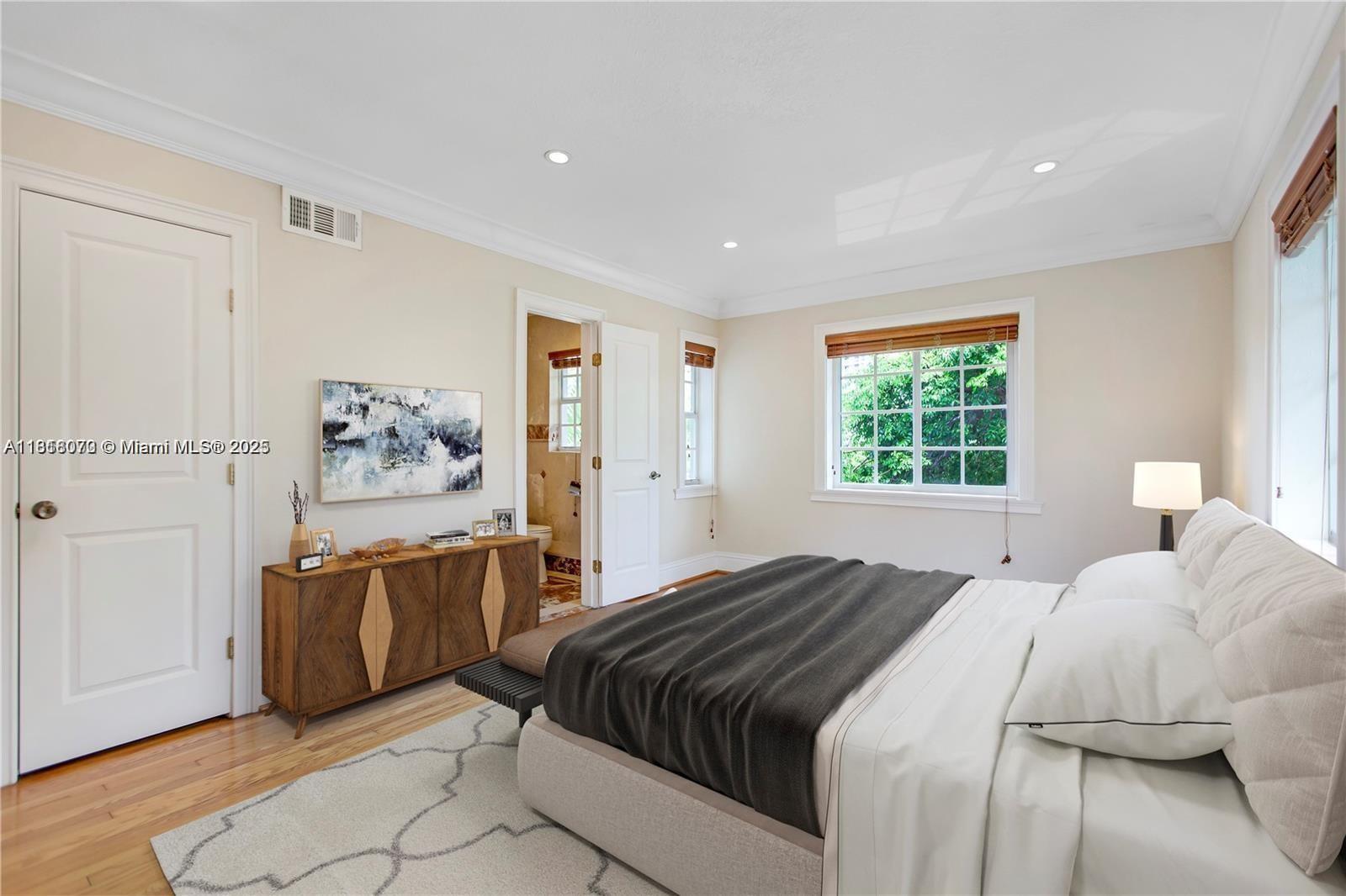 THE DARIA CONDO - Residential Lease