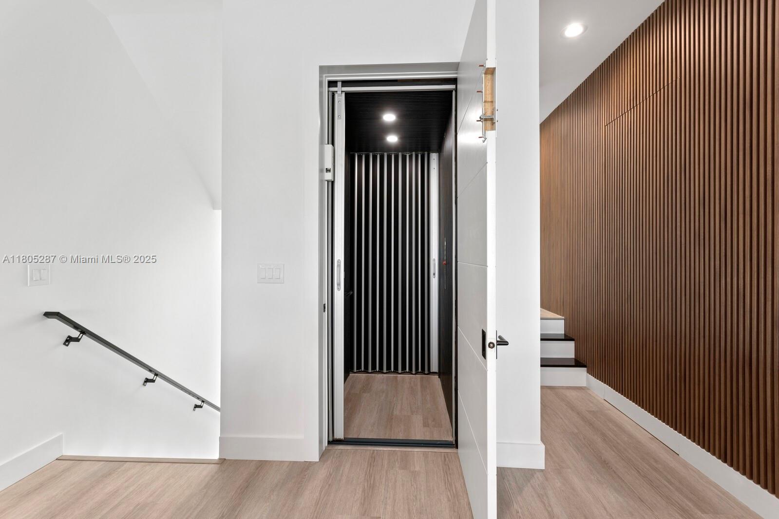 Redington Beach Homes 7th - Residential