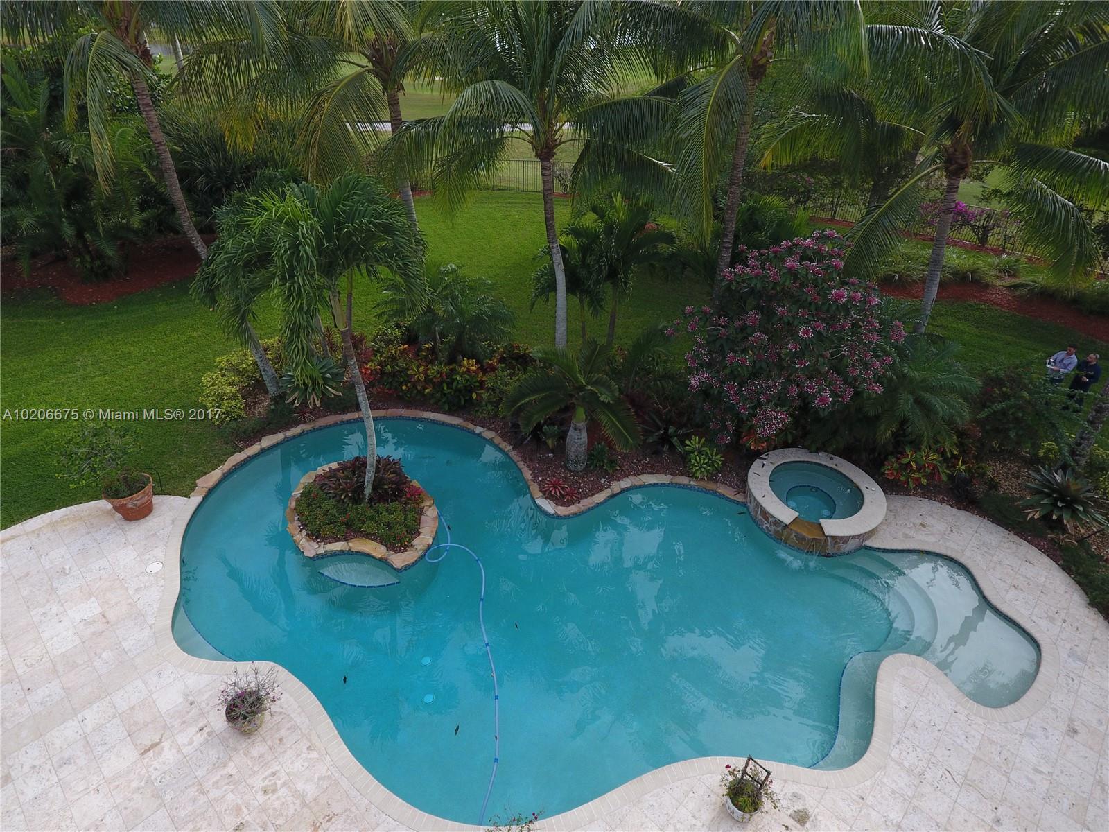 WESTON HILLS - ROYAL PALM - Residential