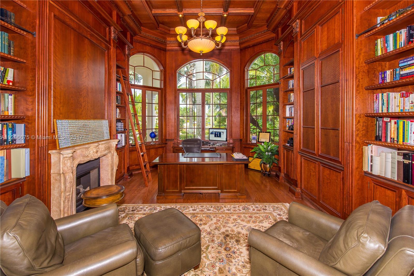 WESTON HILLS - ROYAL PALM - Residential