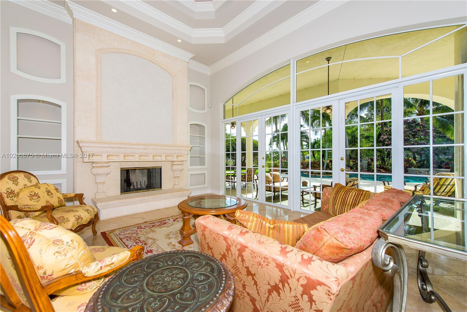 WESTON HILLS - ROYAL PALM - Residential