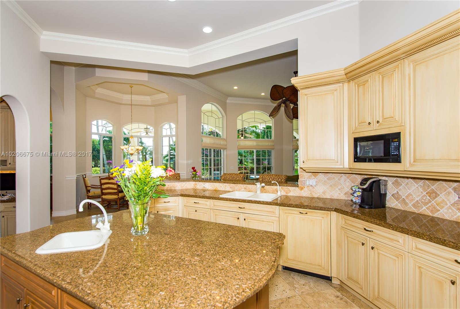 WESTON HILLS - ROYAL PALM - Residential