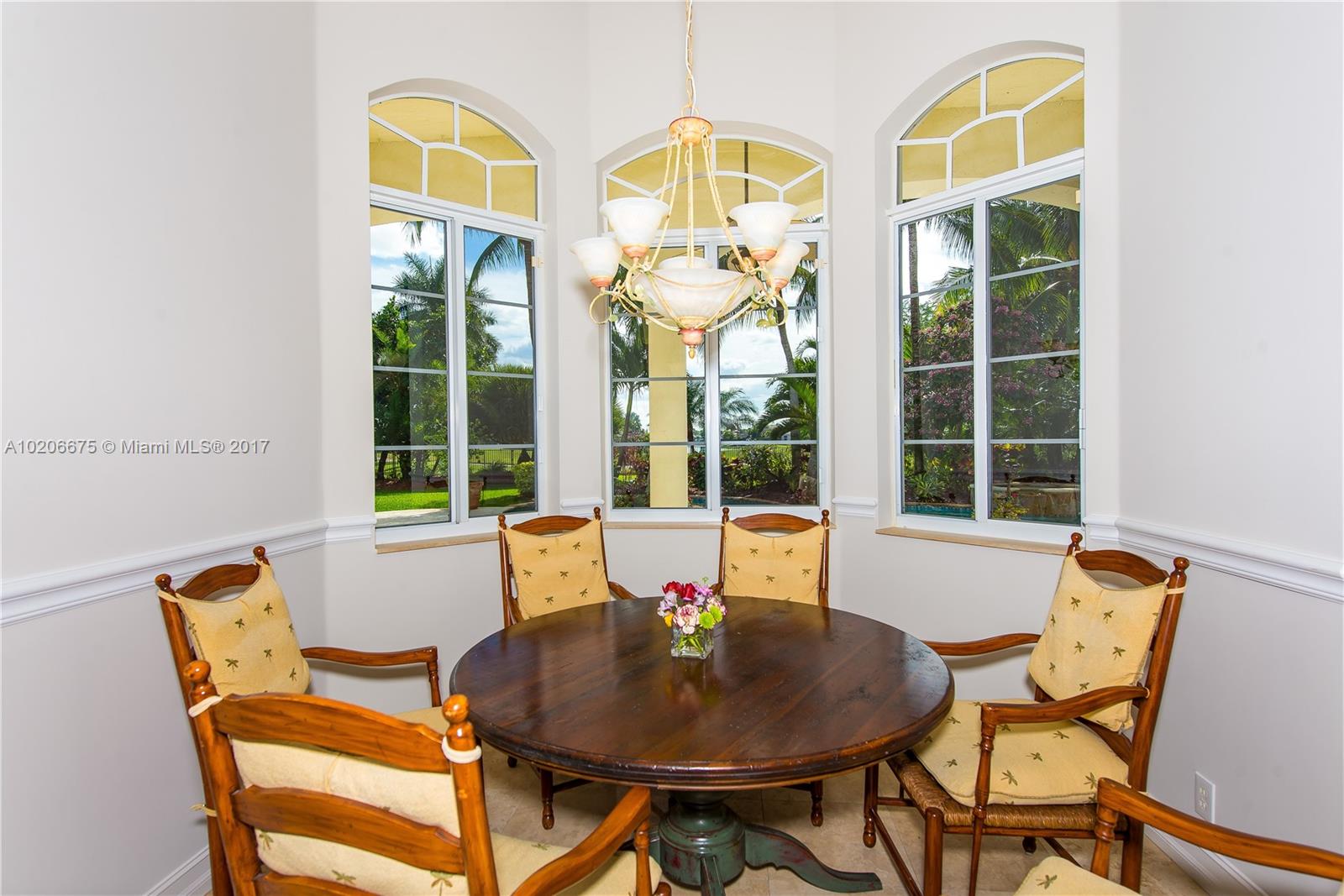 WESTON HILLS - ROYAL PALM - Residential