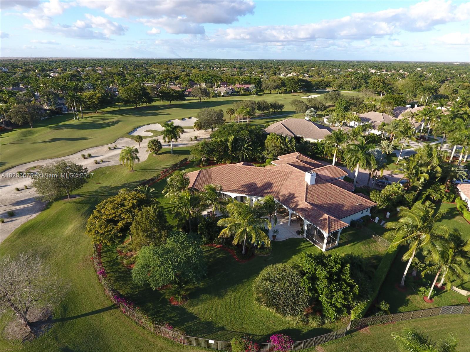 WESTON HILLS - ROYAL PALM - Residential