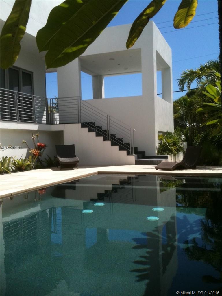 Magnificent 2 story modern home in prestigious Key Biscayne. 5 bedroom 5.5 bathroom, with 4,531 sf living area rests on 9,641 sf lot. This residence features a family movie theater, a beautiful open well-equipped kitchen with separate subzero refrigerator and freezer. 5 burner WOLF gas range and separate wine cooler. High ceilings, solid 8 ft wood doors. "Intelligent house" wireless, electronic system control TV's, music, lighting, and cameras.