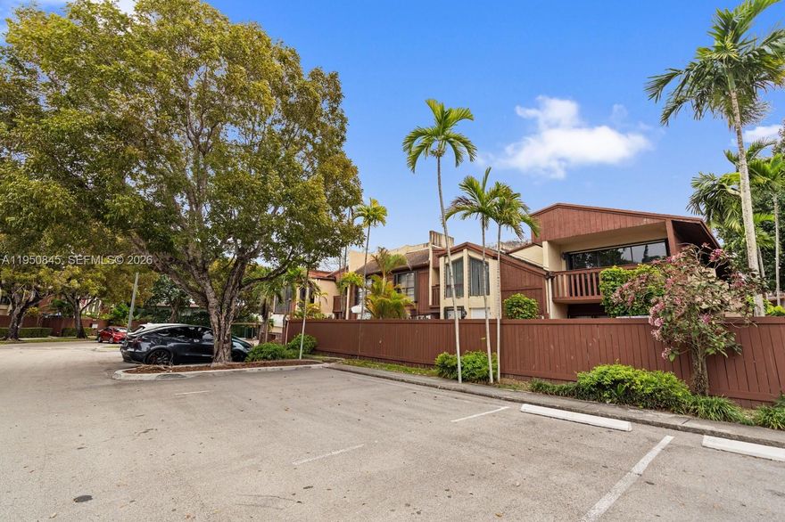 Sun-filled and welcoming, this 2-bedroom, 2.5-bath townhome offers a bright open layout designed for easy indoor and outdoor living. The living and dining areas flow seamlessly into a well-appointed kitchen, ideal for everyday living and entertaining. Both bedrooms feature en-suite baths and generous closet space, with the primary suite offering a private balcony, walk-in closet, and spacious bathroom. A large patio extends the living space outdoors, perfect for morning coffee or evening relaxation. Community amenities include a pool, tennis courts, playgrounds, and scenic walking paths. HOA covers water, cable, internet, roof maintenance, and insurance. Gated with 24/7 security and close to highways, shopping, and dining.