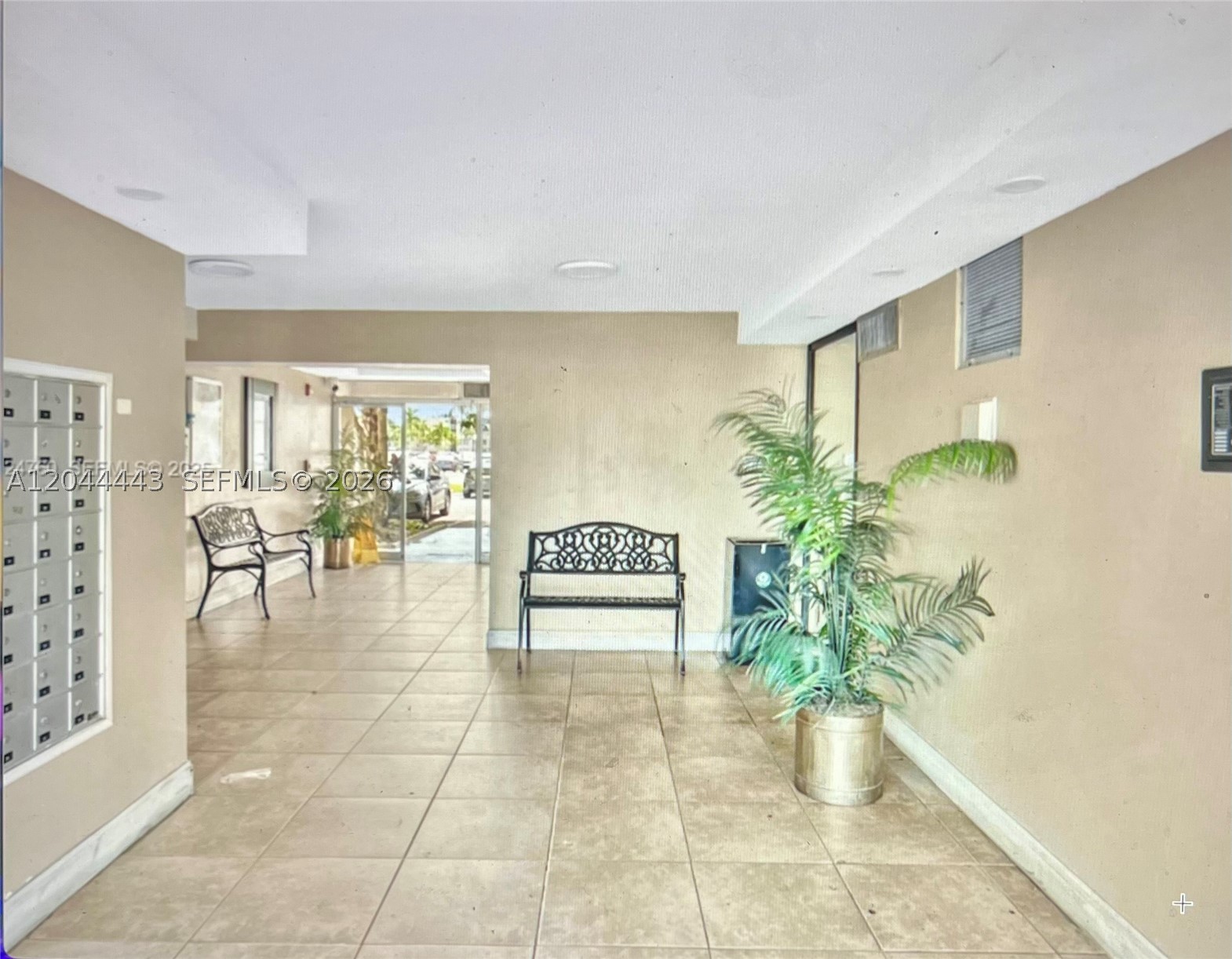 1780 NE 191st St 704-2