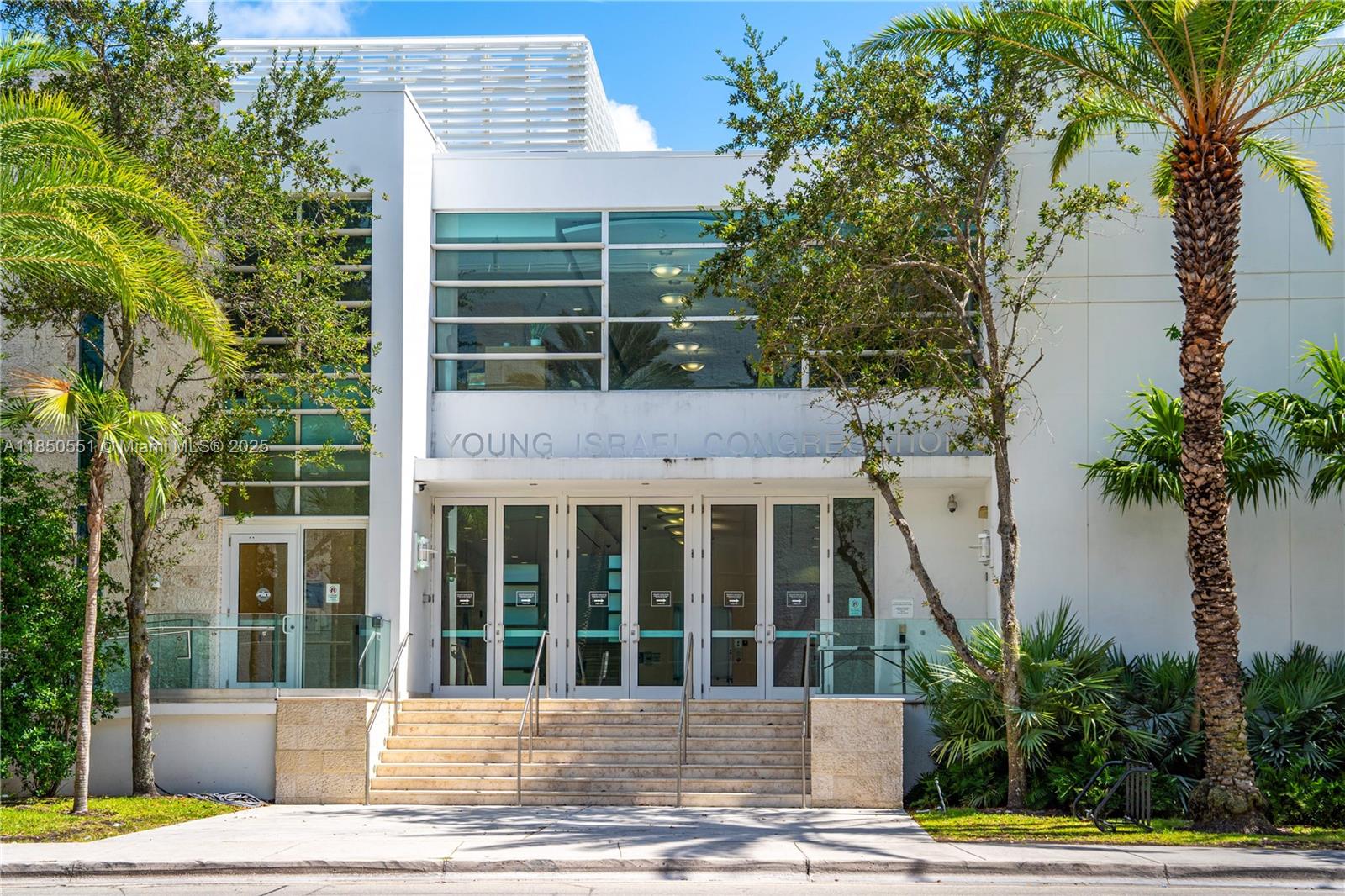 BAY HARBOR ISLAND - Land