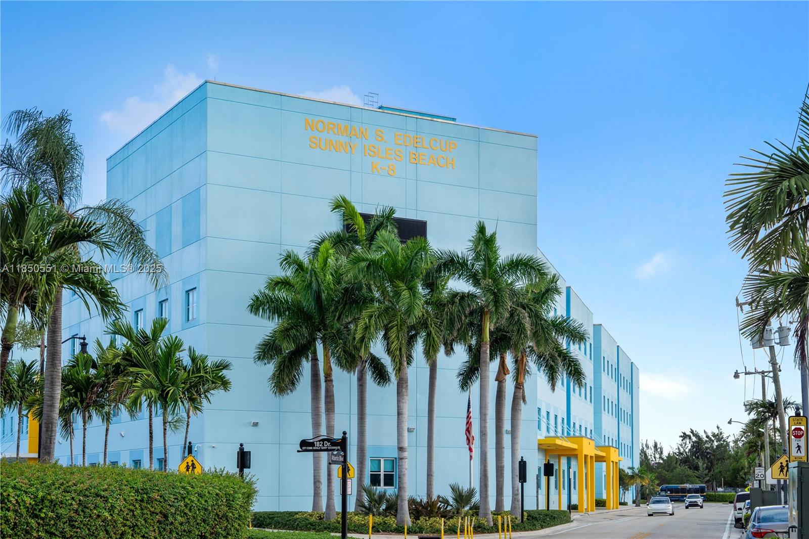 BAY HARBOR ISLAND - Land